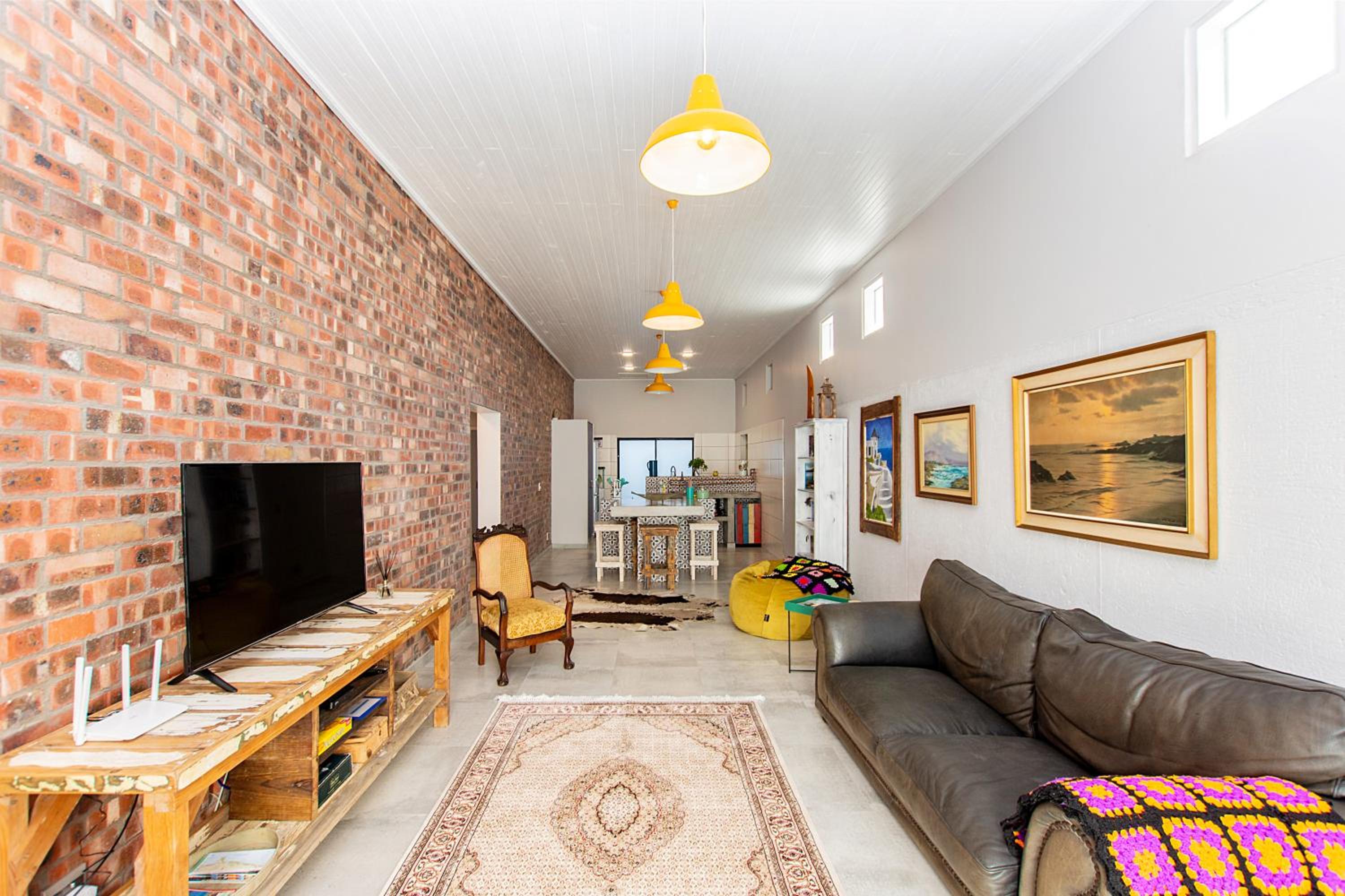 Apartment photo 1