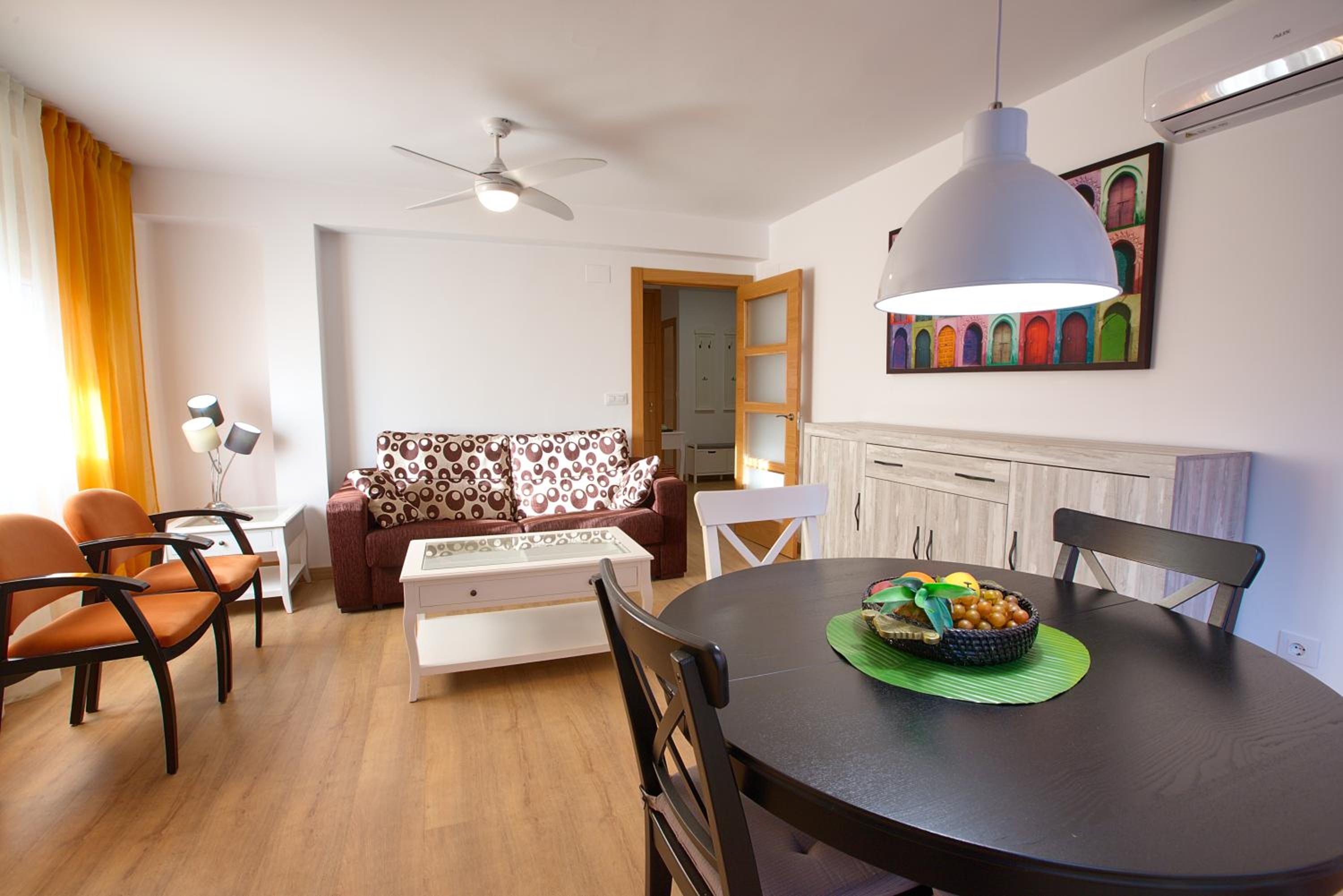 Three-Bedroom Apartment photo 3