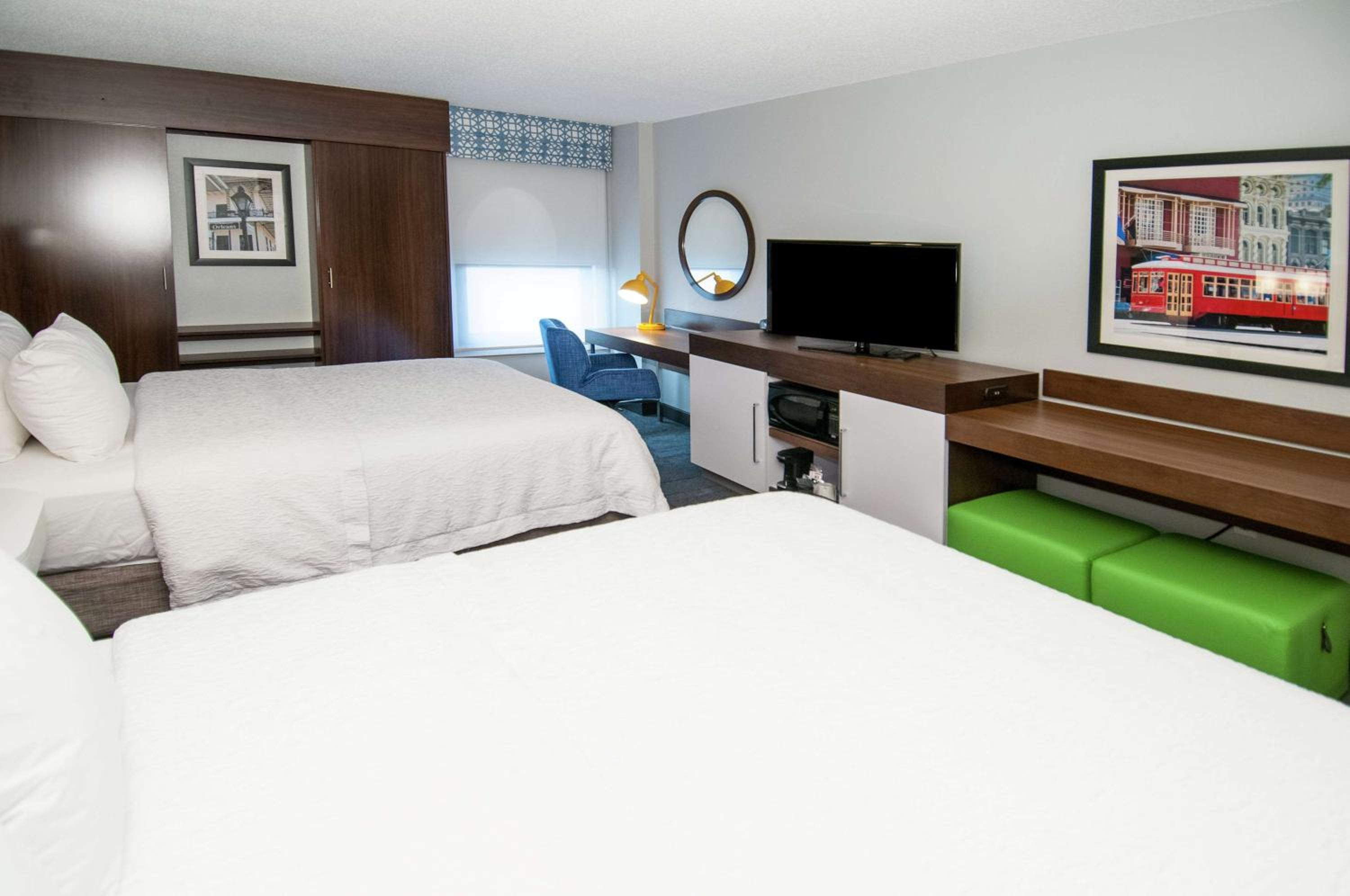 Queen Room with Two Queen Beds - Non-Smoking - Photo 1