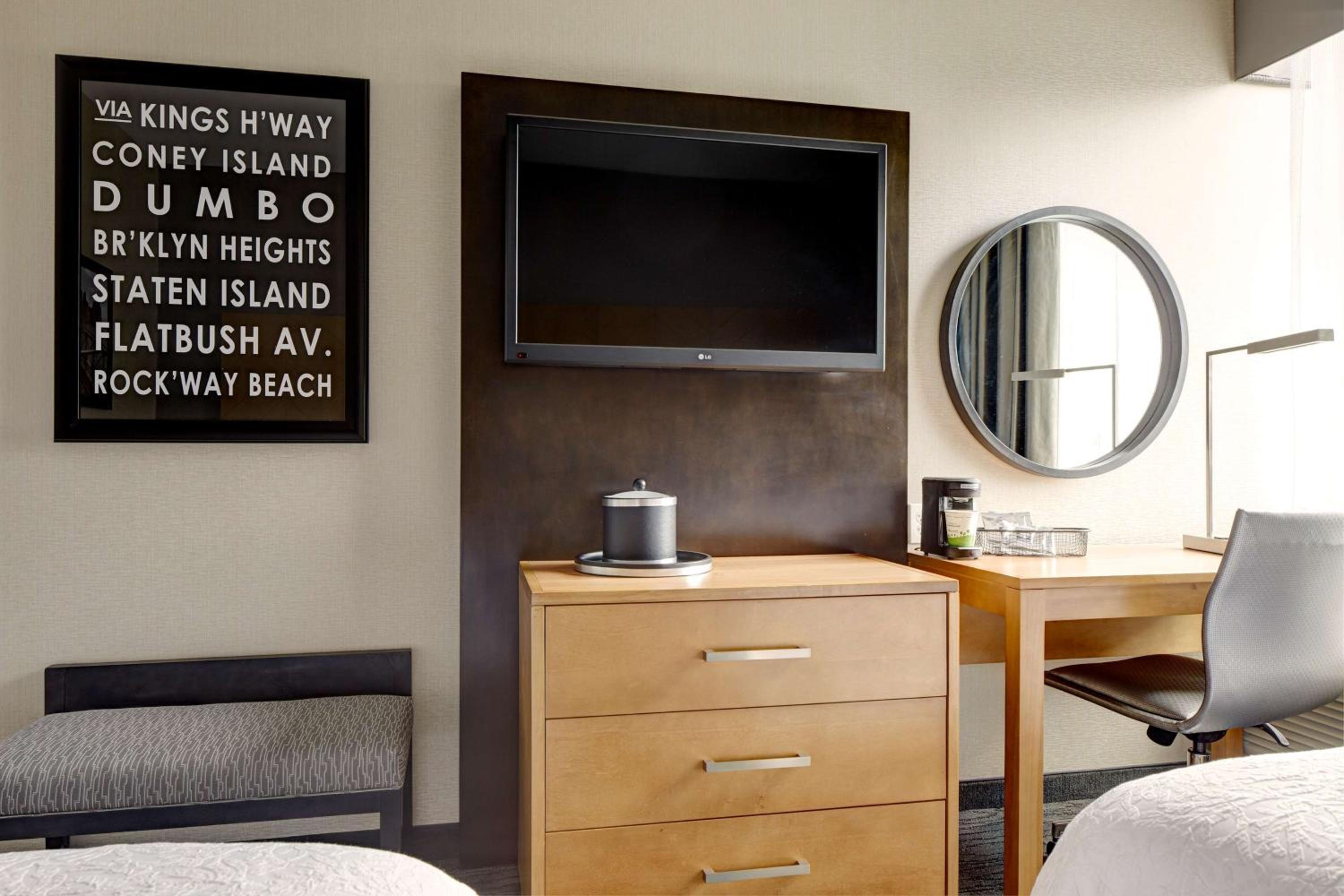 Double Room with Two Double Beds photo 3
