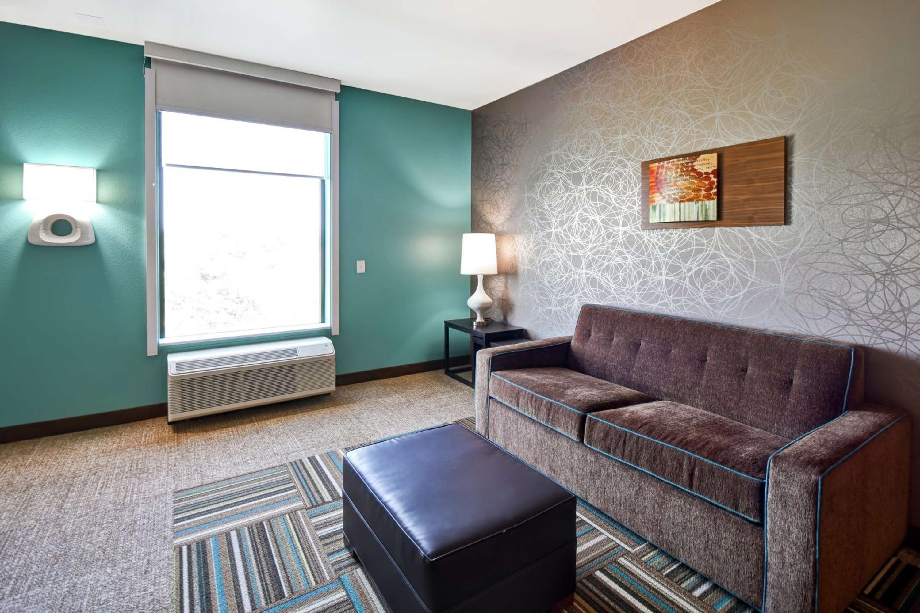 One-Bedroom King Suite - Non-Smoking photo 1
