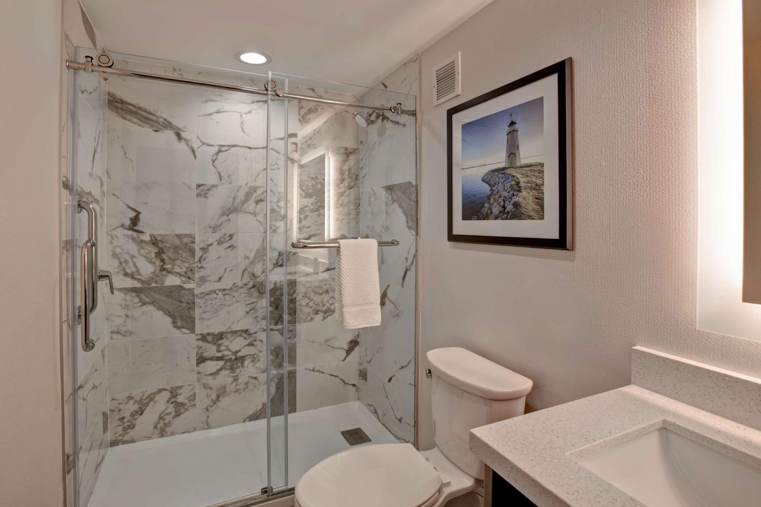 King Studio Suite - Photo 2
