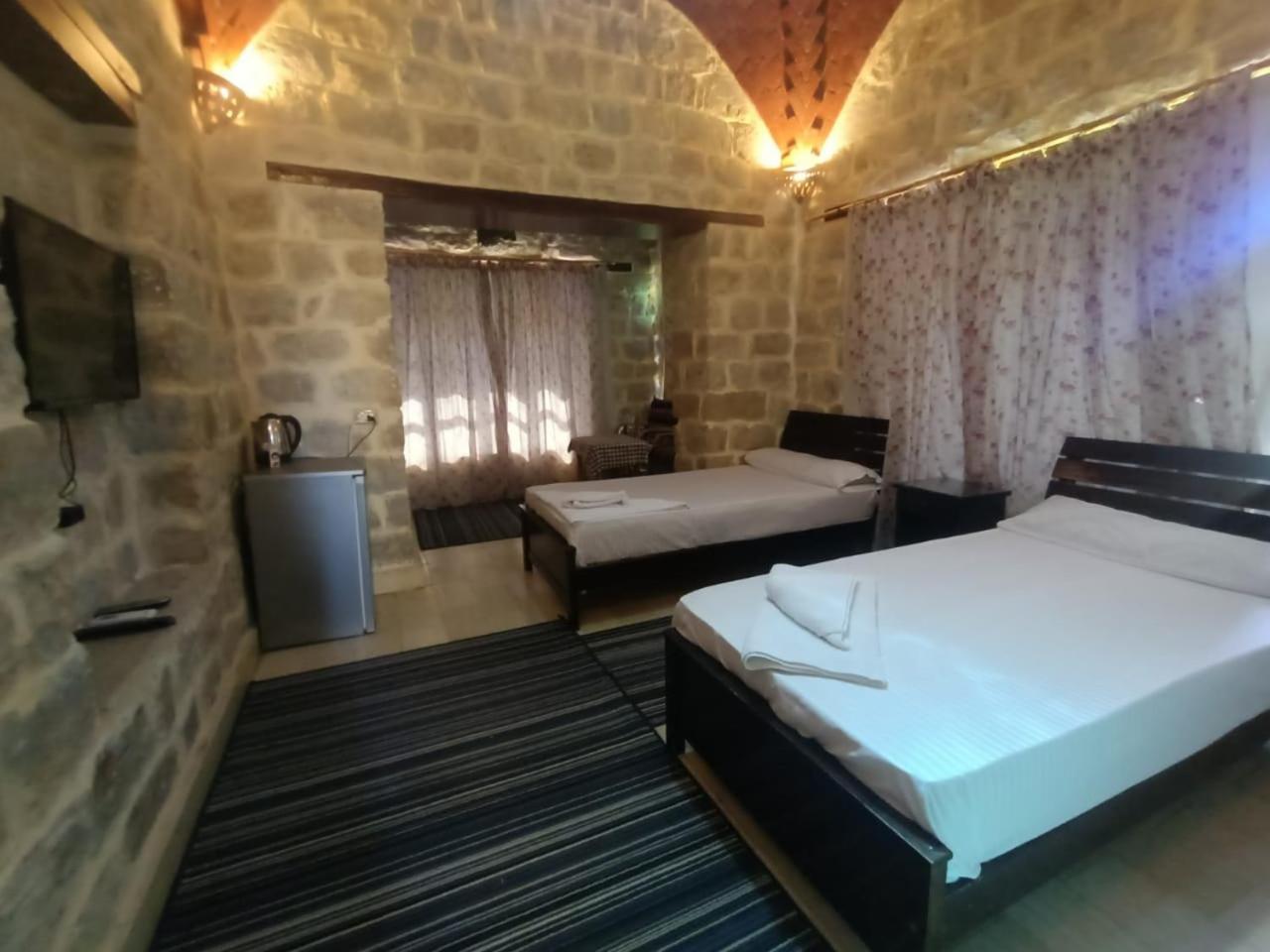 Deluxe Double Room - Photo 3