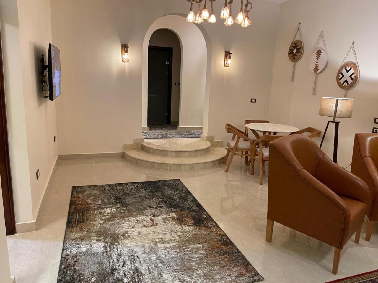 King Suite - Photo 11