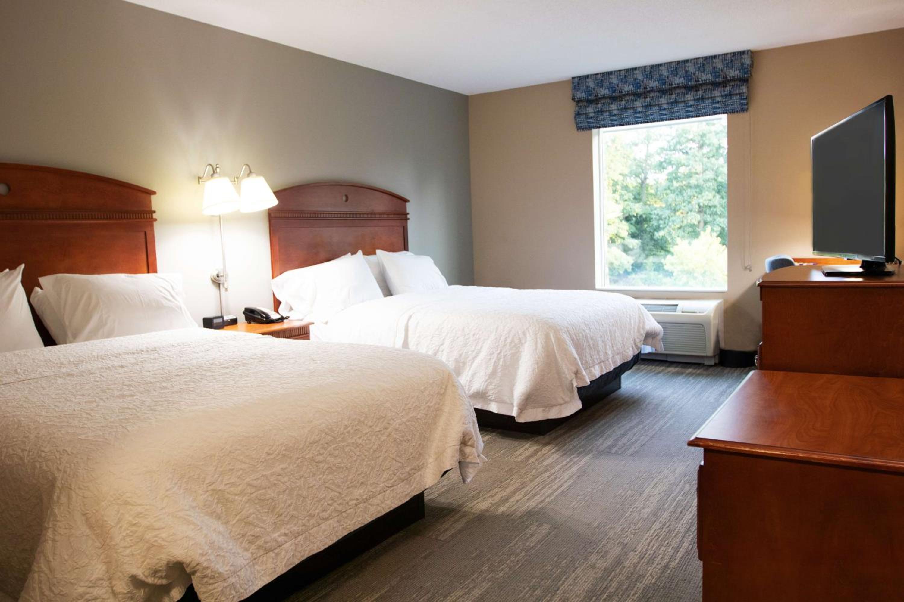 Room with Two Queen Beds - Non-Smoking photo 1