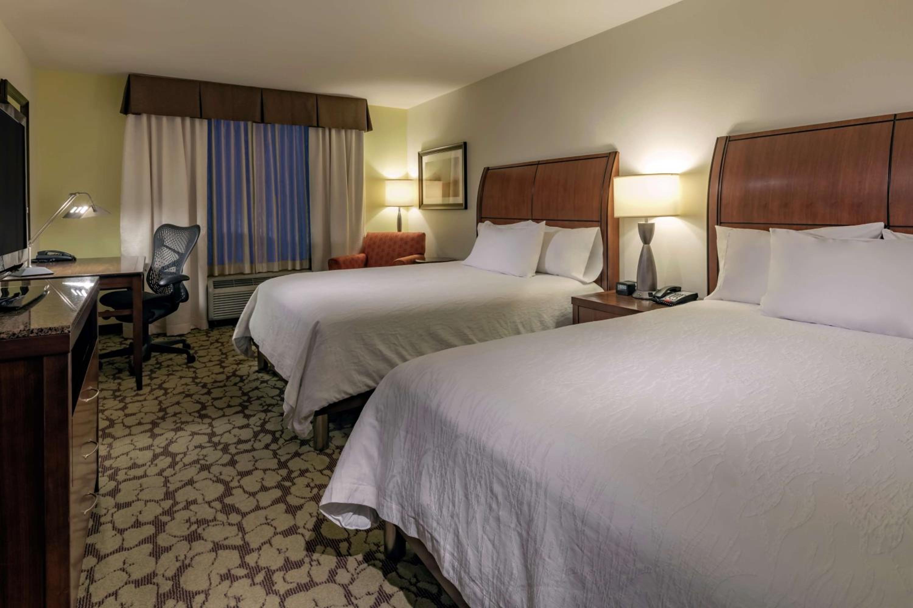 Queen Room with Two Queen Beds - Photo 1