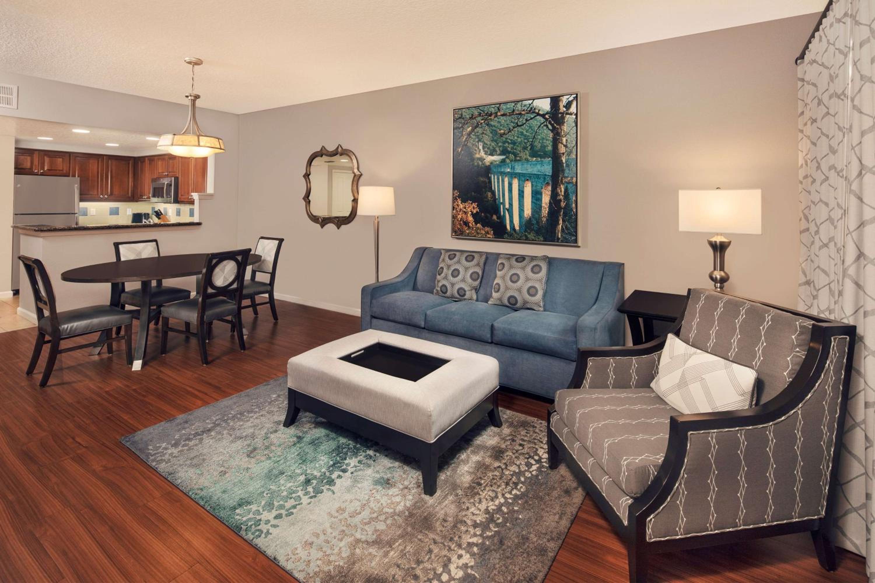 One Bedroom Suite with sofabed & balcony