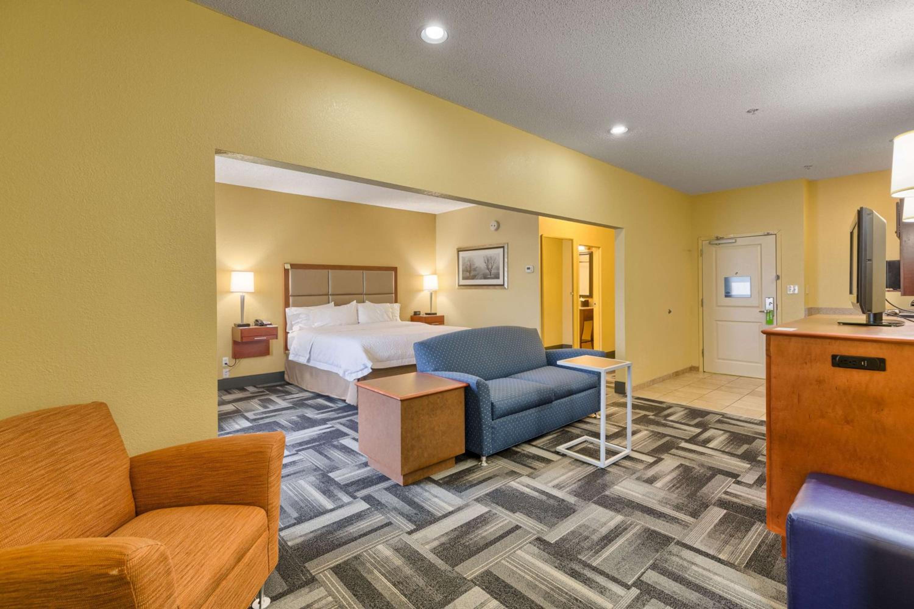King Studio Suite - Non-Smoking - Photo 1