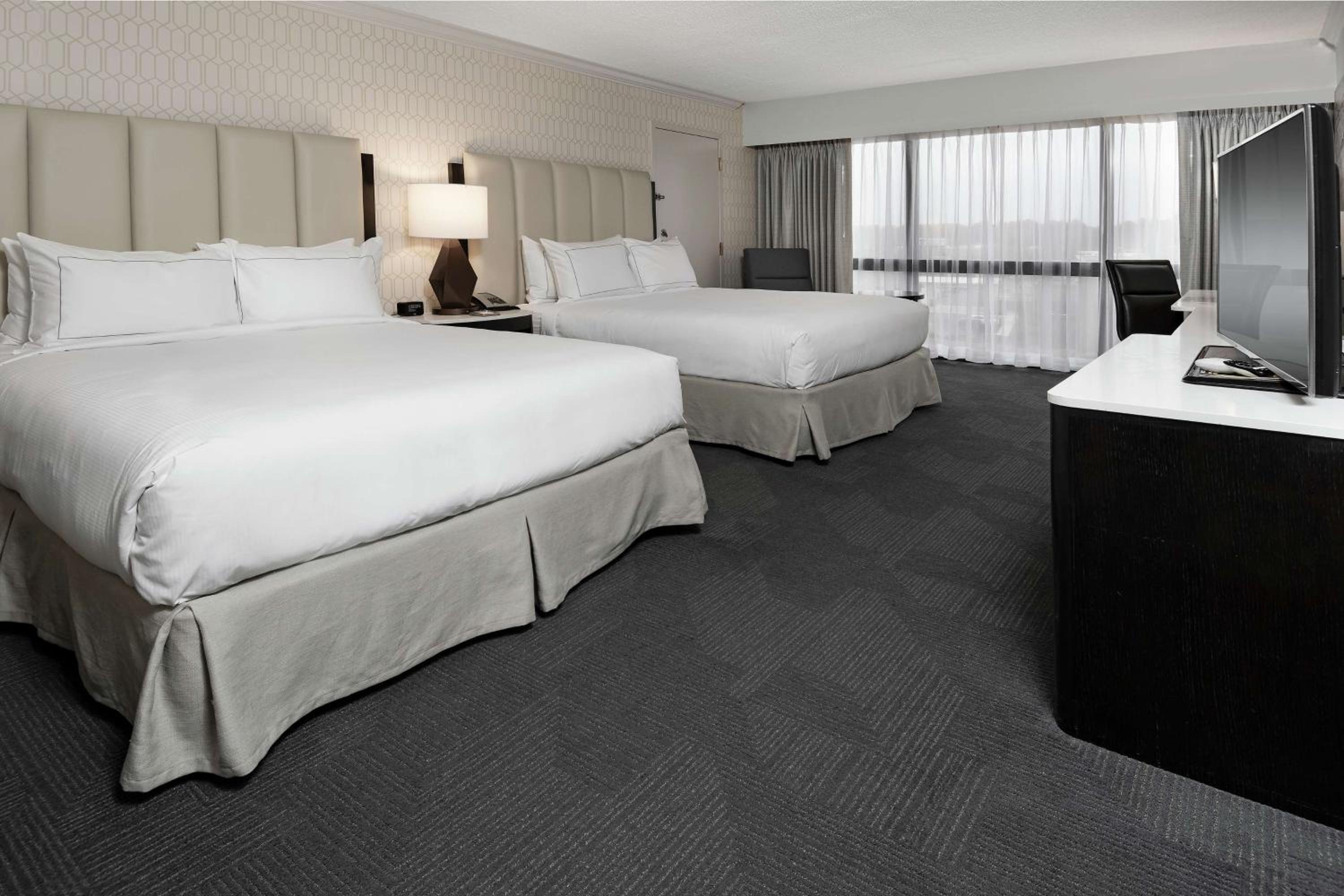 Standard Queen Room with Two Queen Beds - Photo 1
