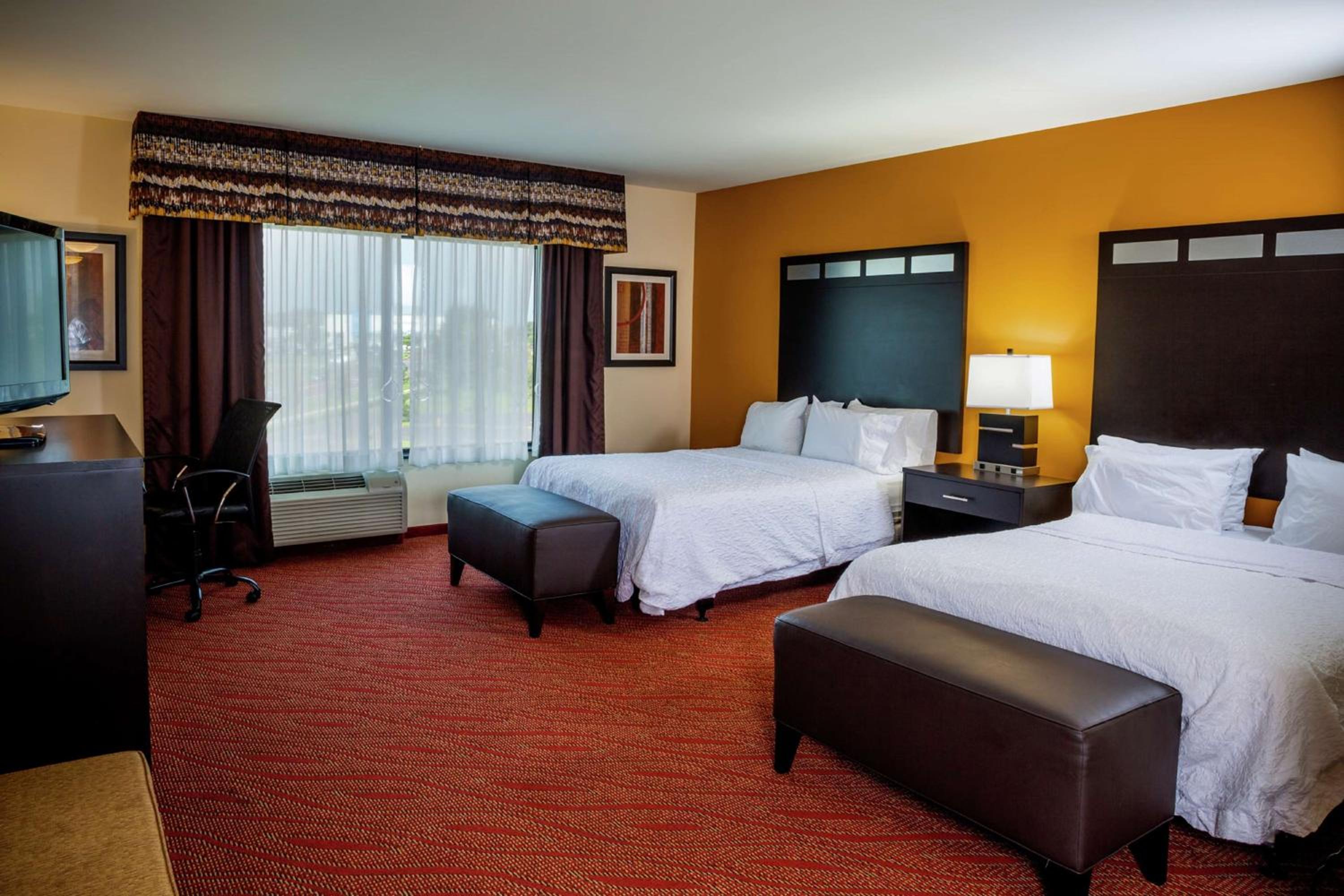 Queen Room with Two Queen Beds - Mobility and Hearing Access/Non-Smoking