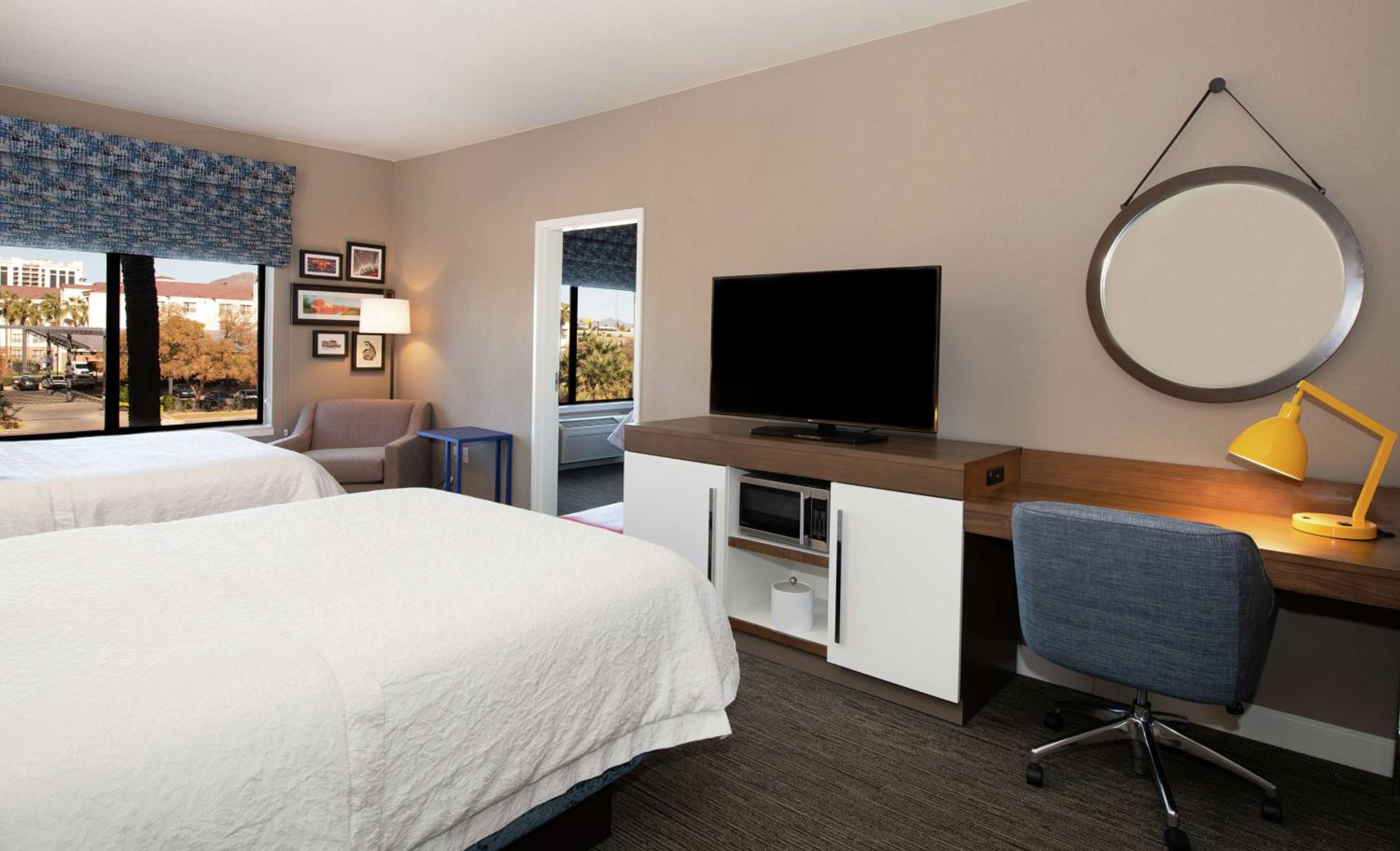 One-Bedroom Suite - Non-Smoking - Photo 1