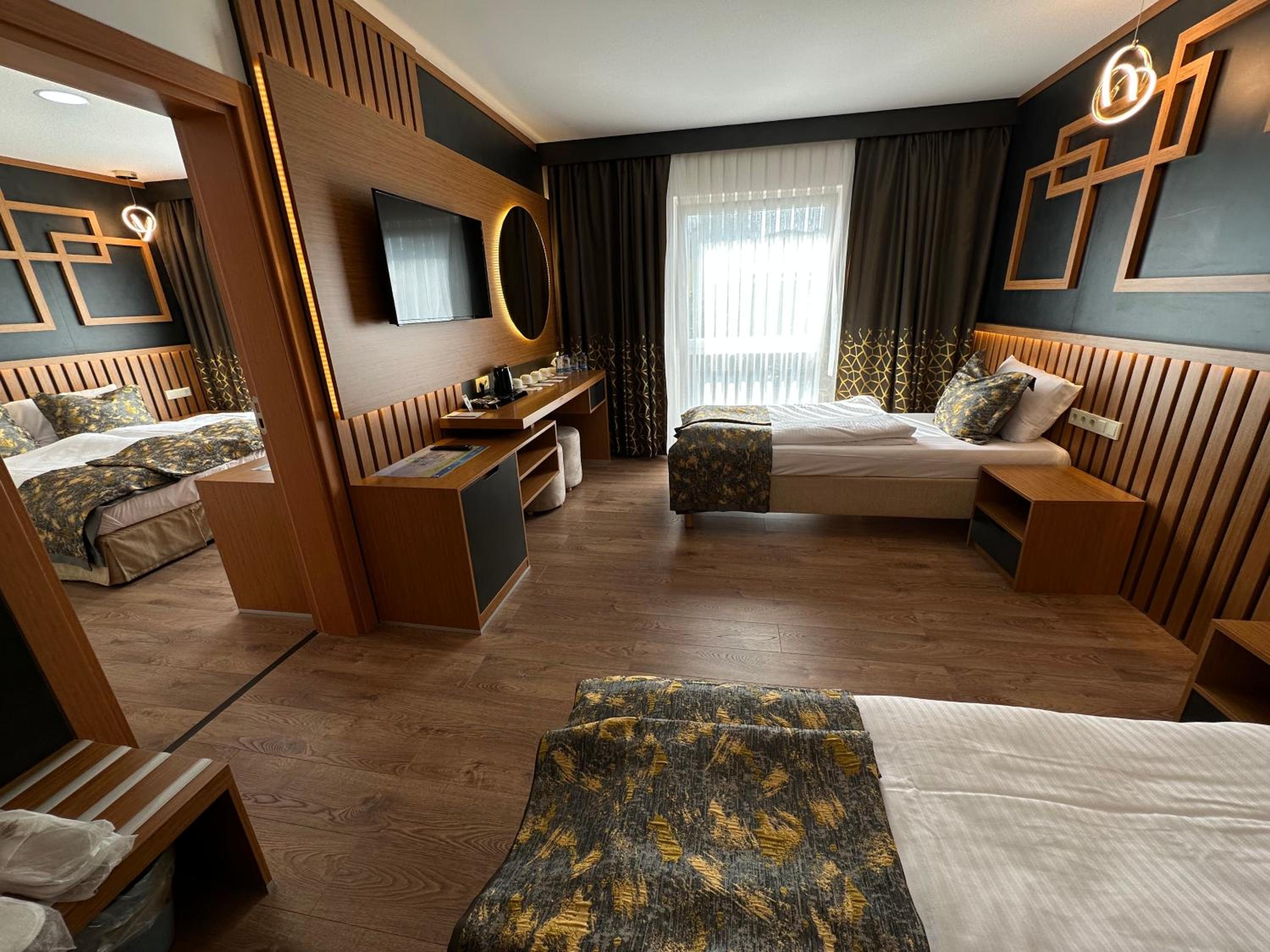 Comfort Quadruple Room