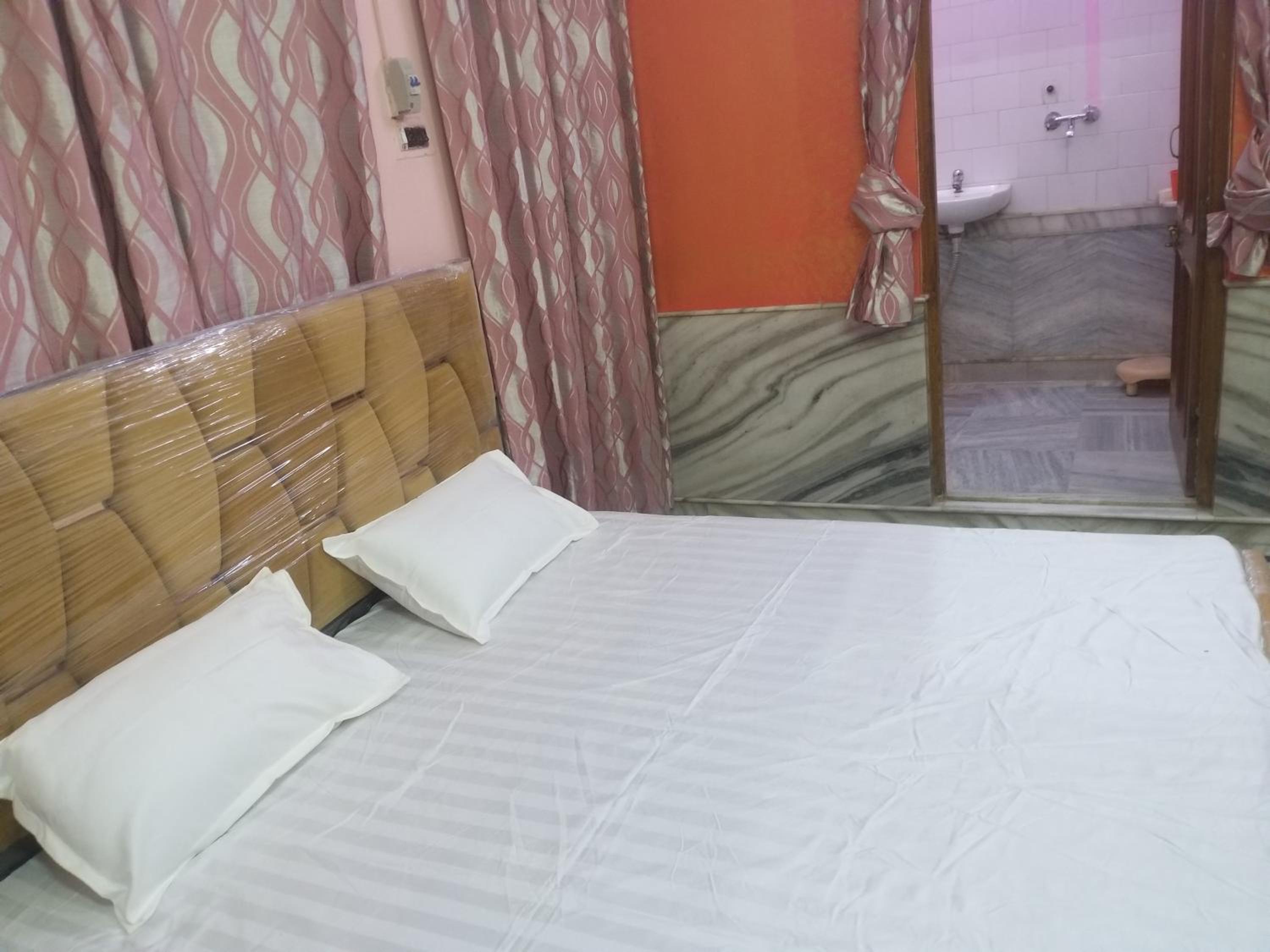 Double Room with Balcony photo 2