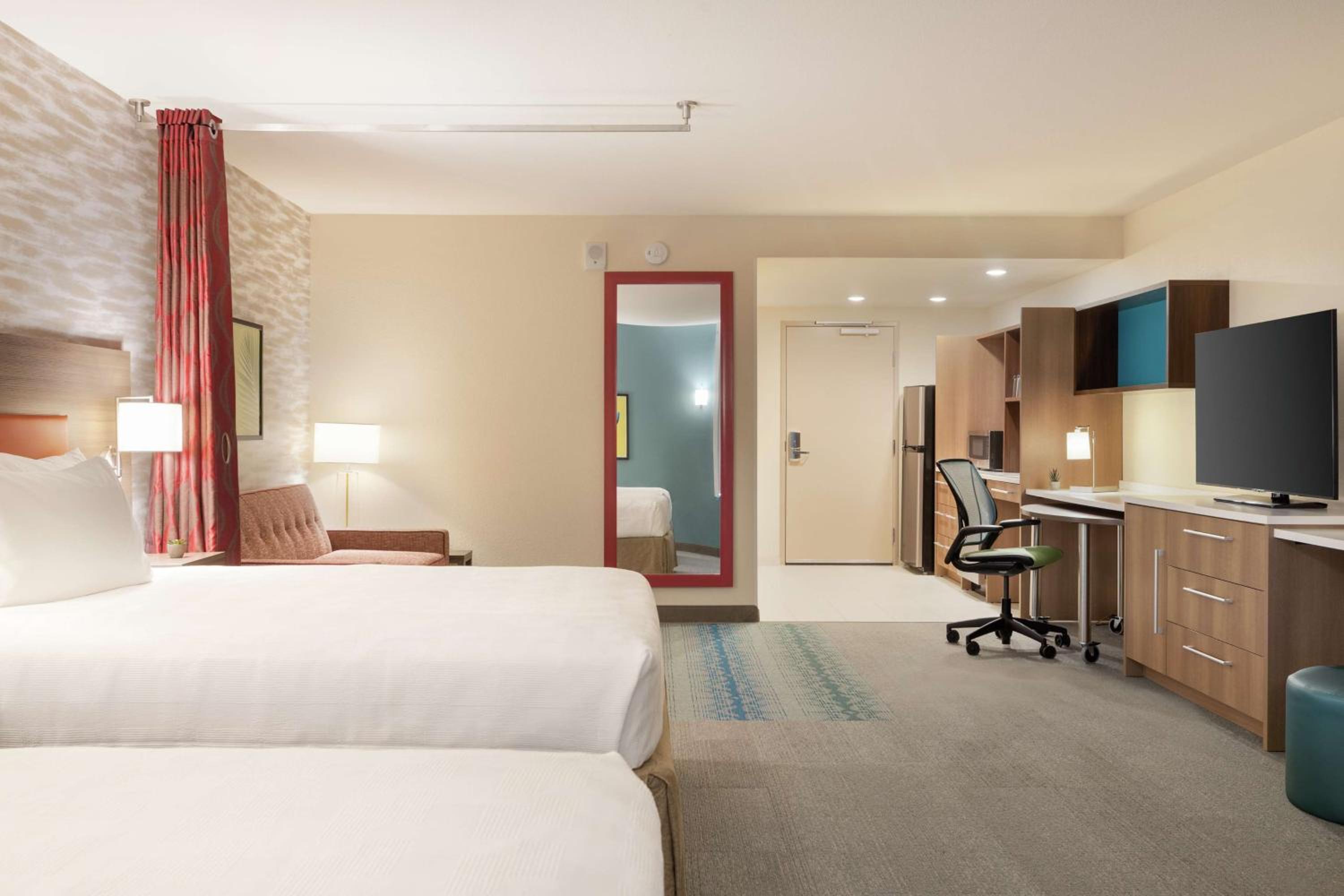 Studio Suite with Two Queen Beds - Hearing Access/Non-Smoking - Photo 1