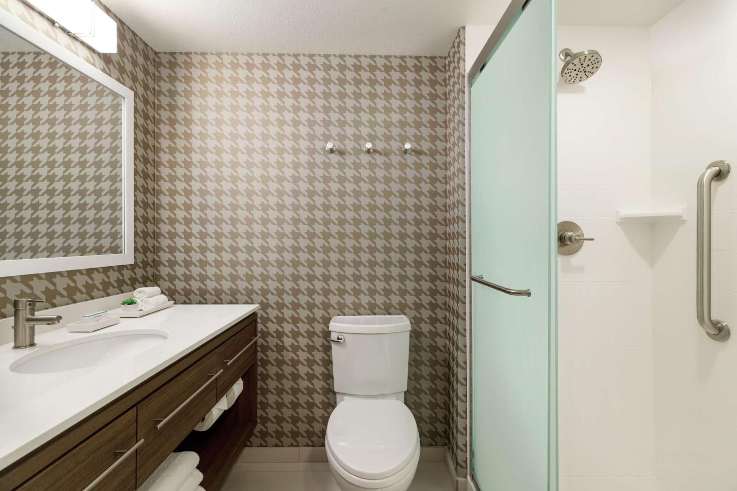 King Studio Suite - Non-Smoking - Photo 5