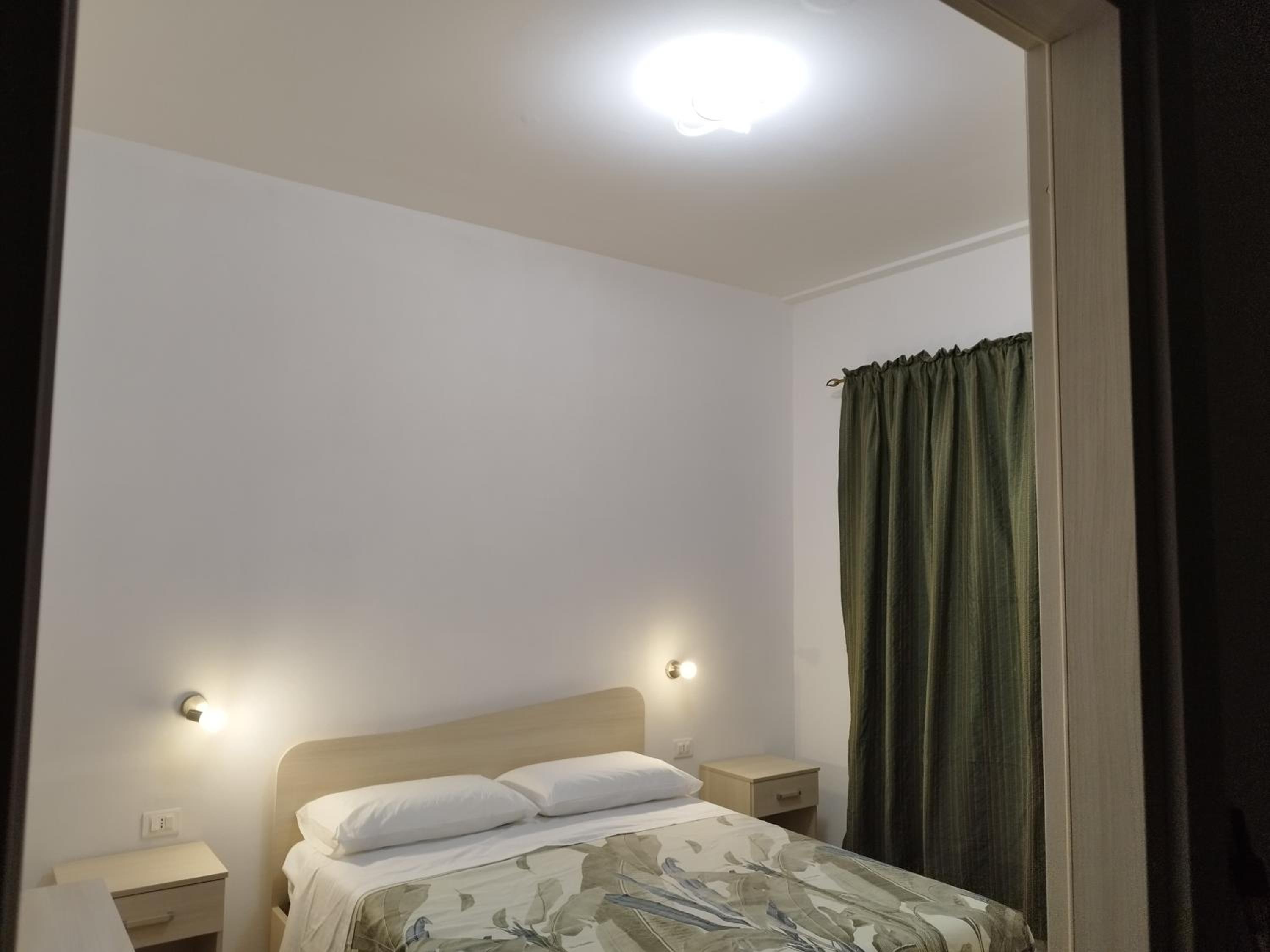 Standard Double Suite