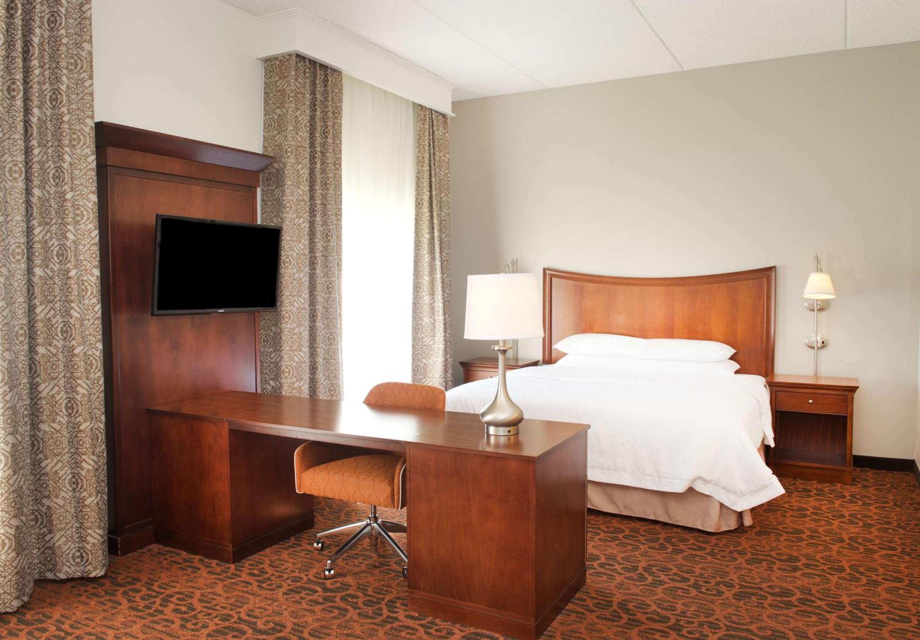 King Studio Suite - Non-Smoking - Photo 1