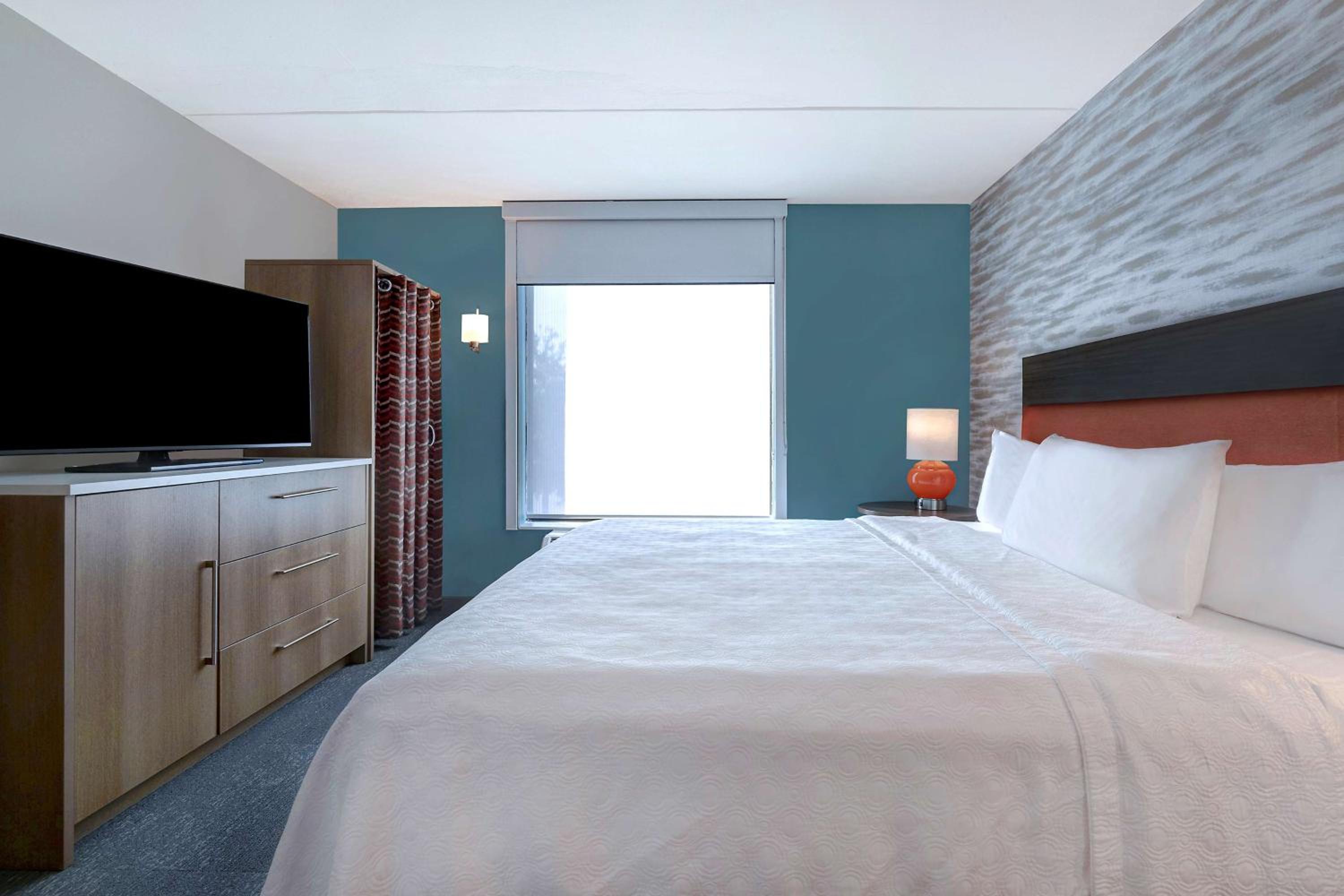One-Bedroom King Suite - Non-Smoking - Photo 5