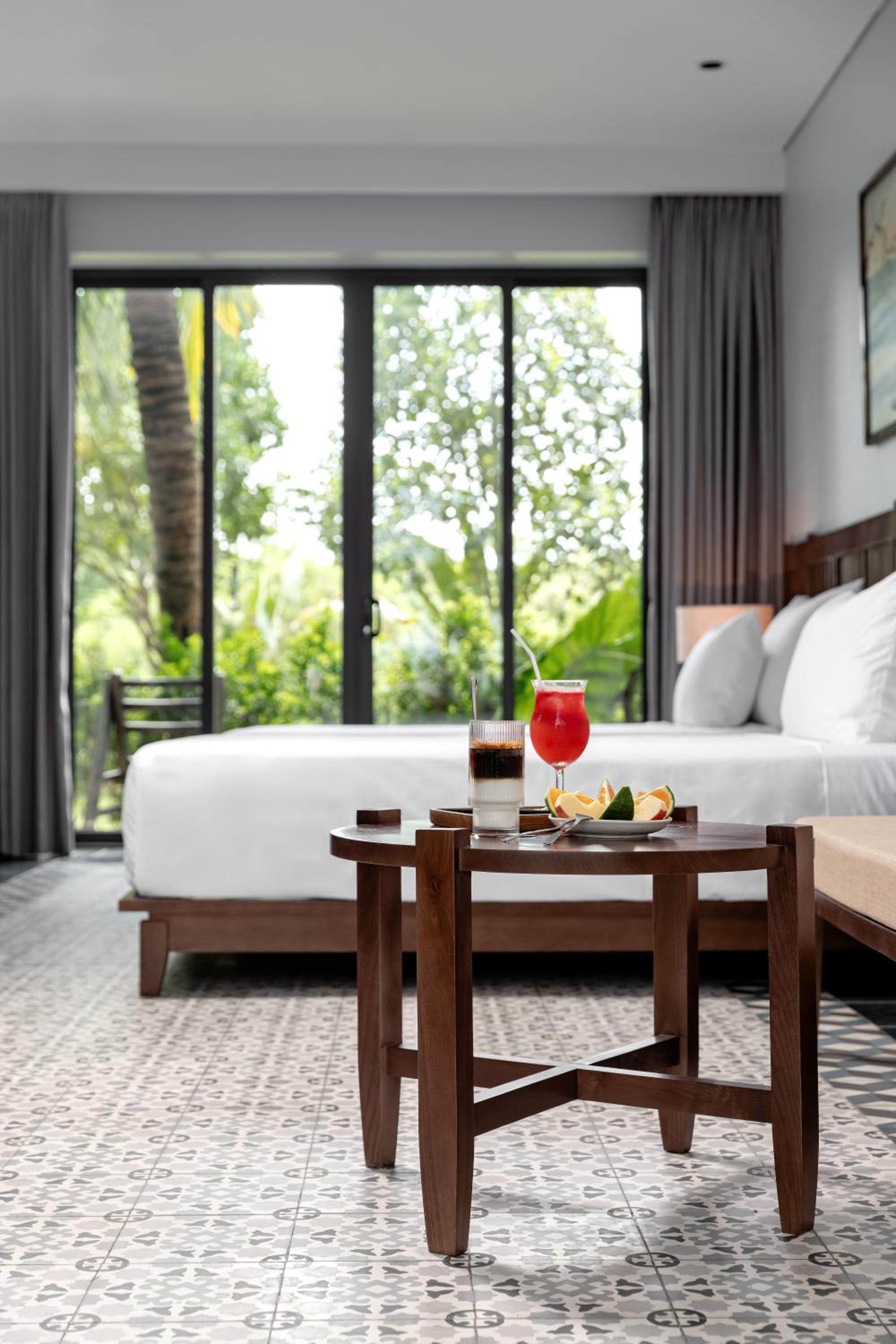 Double or Twin Room with Pool View photo 3