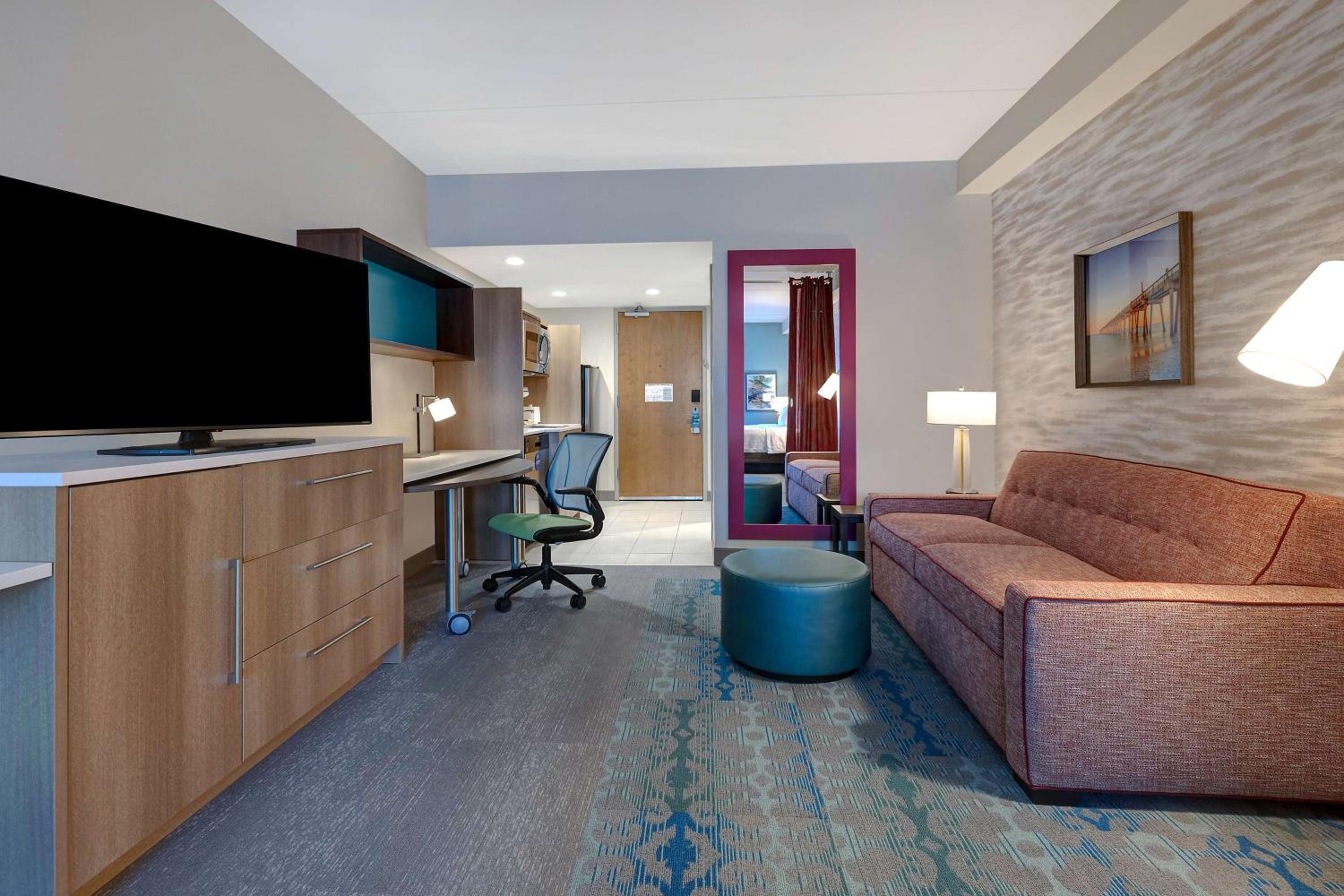 King Studio Suite - Non-Smoking - Photo 4