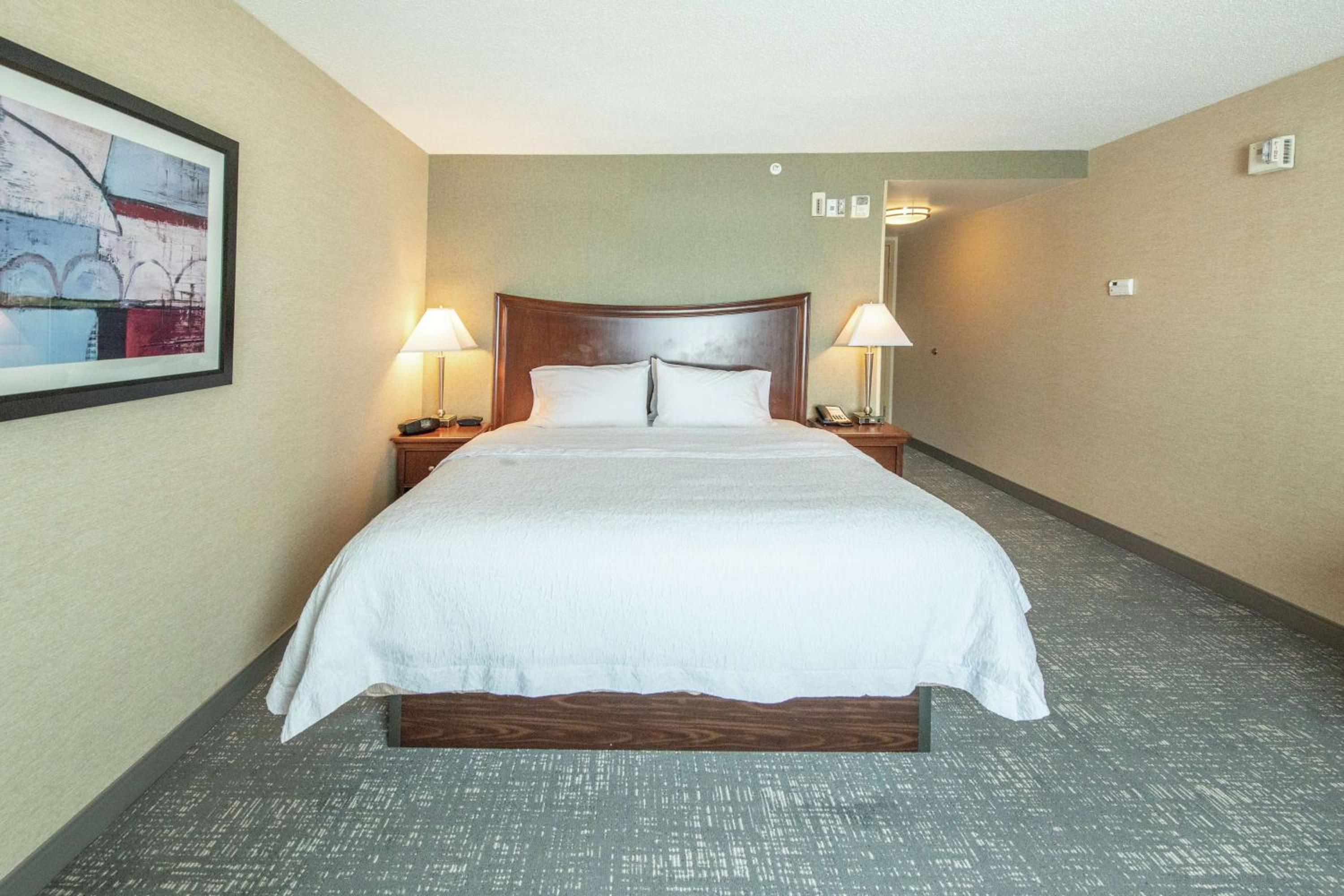 King Room - Hearing Access/Non-Smoking - Photo 1