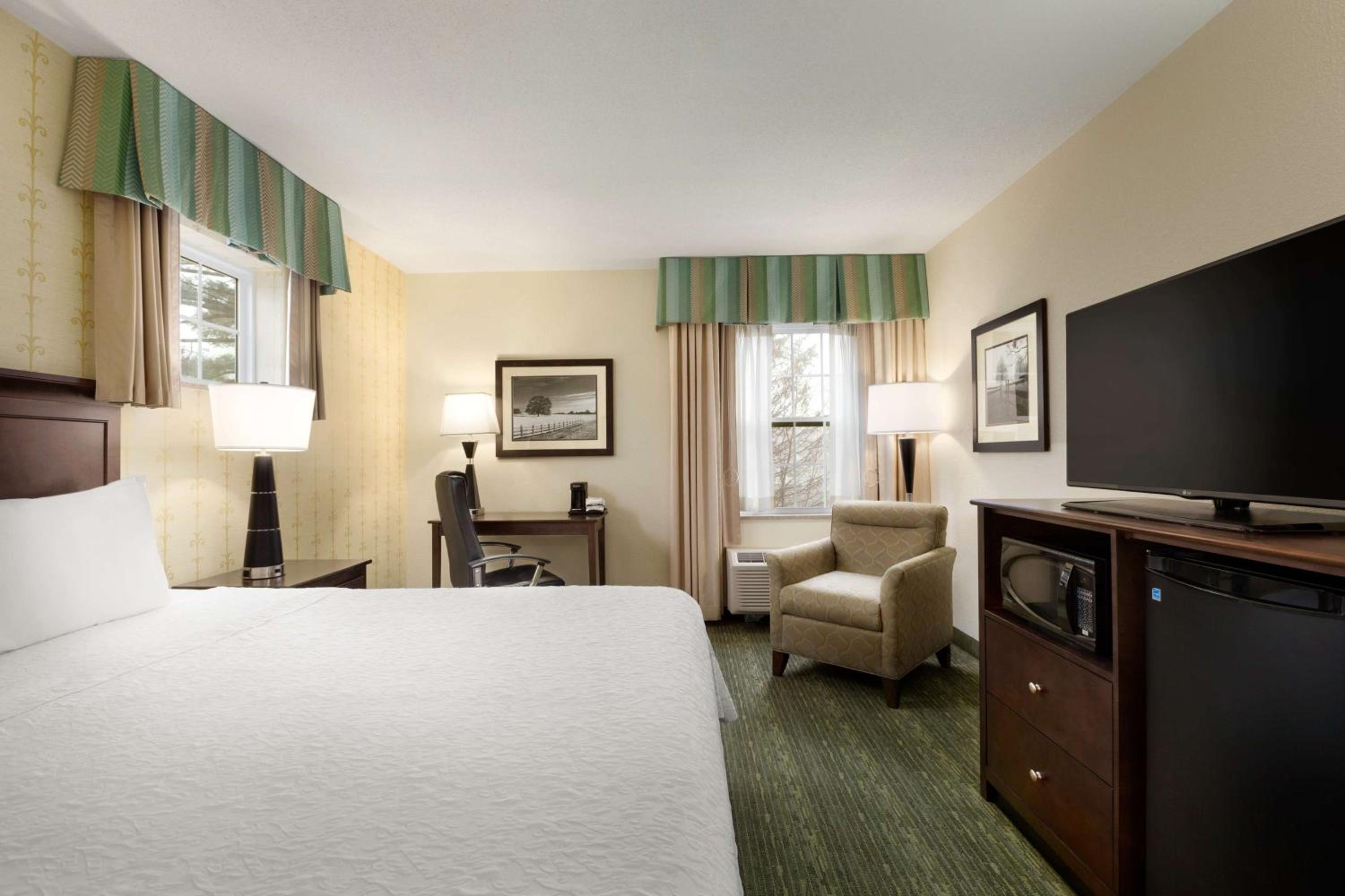 King Room - Mobility Access/Non-Smoking - Photo 1