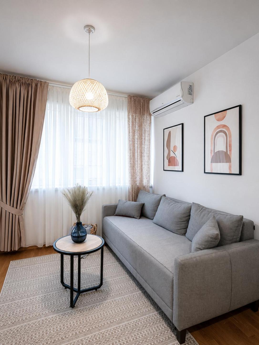 Apartment with City View