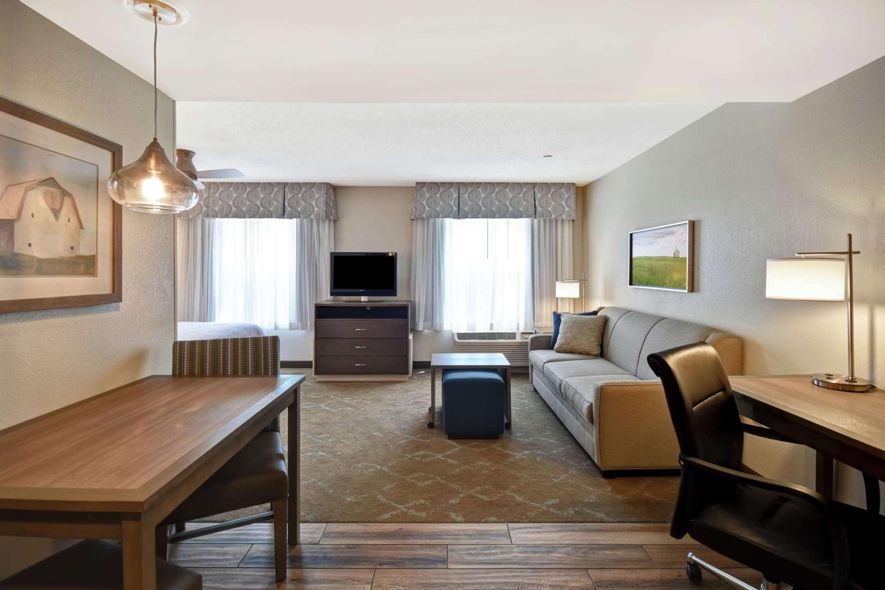 King Studio Suite - Non-Smoking - Photo 1