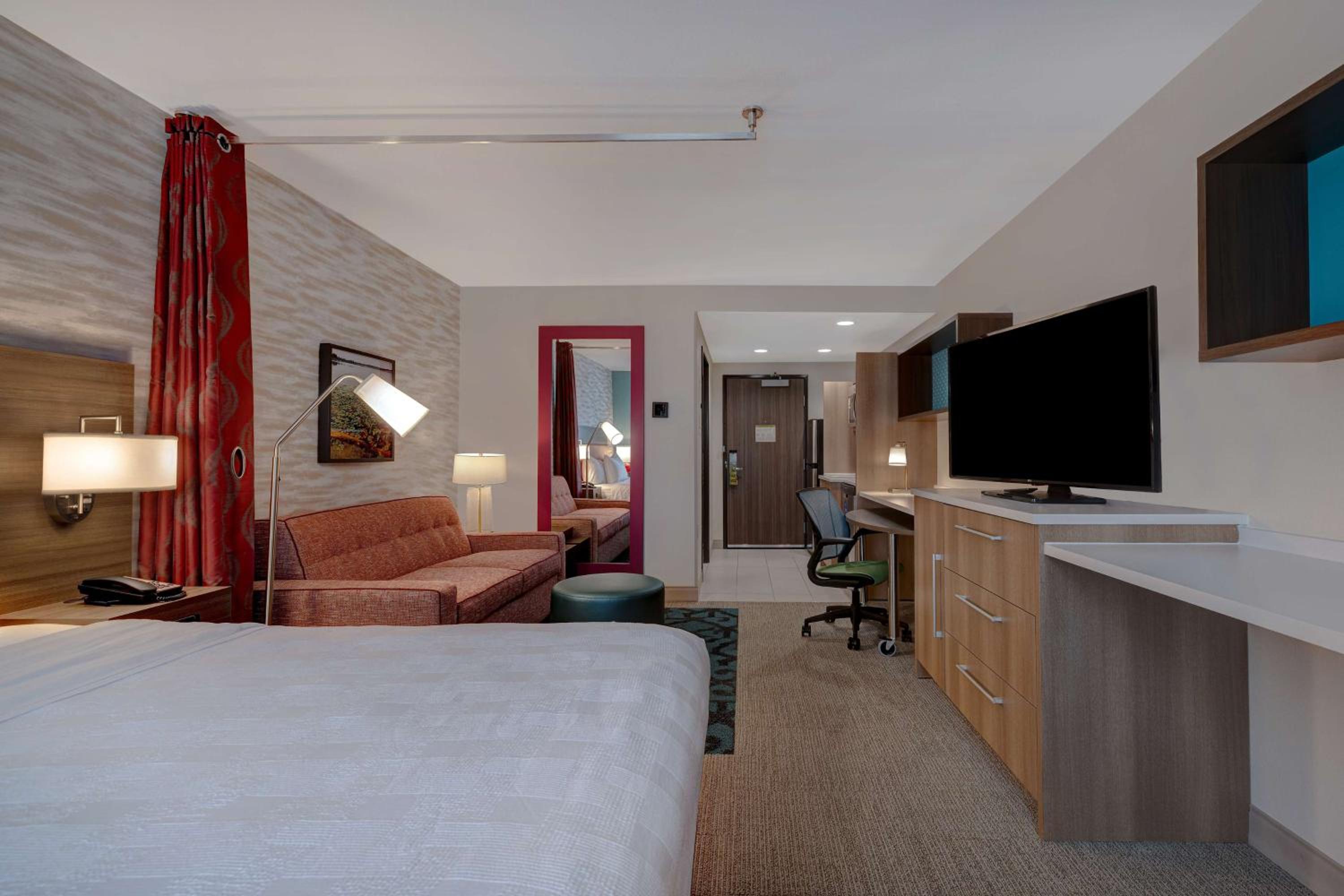 King Studio Suite - Non-Smoking - Photo 2