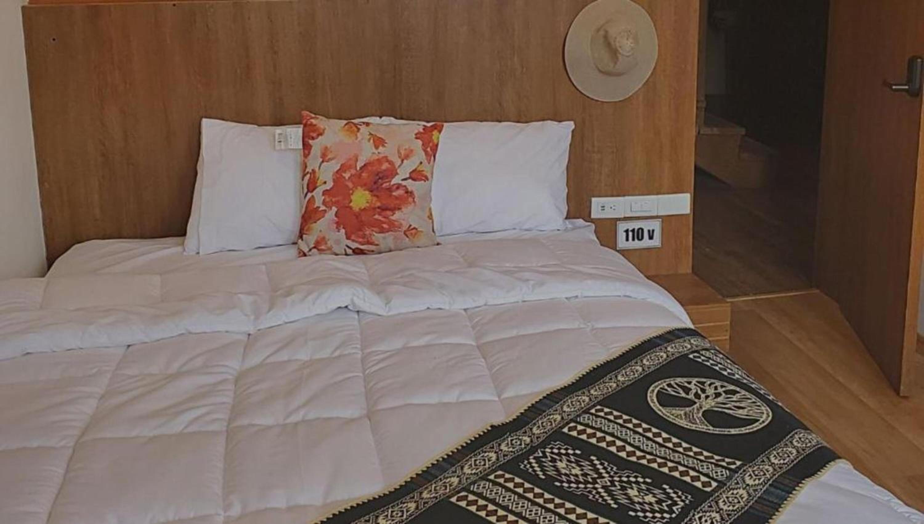 Double Room with Spa Bath photo 2