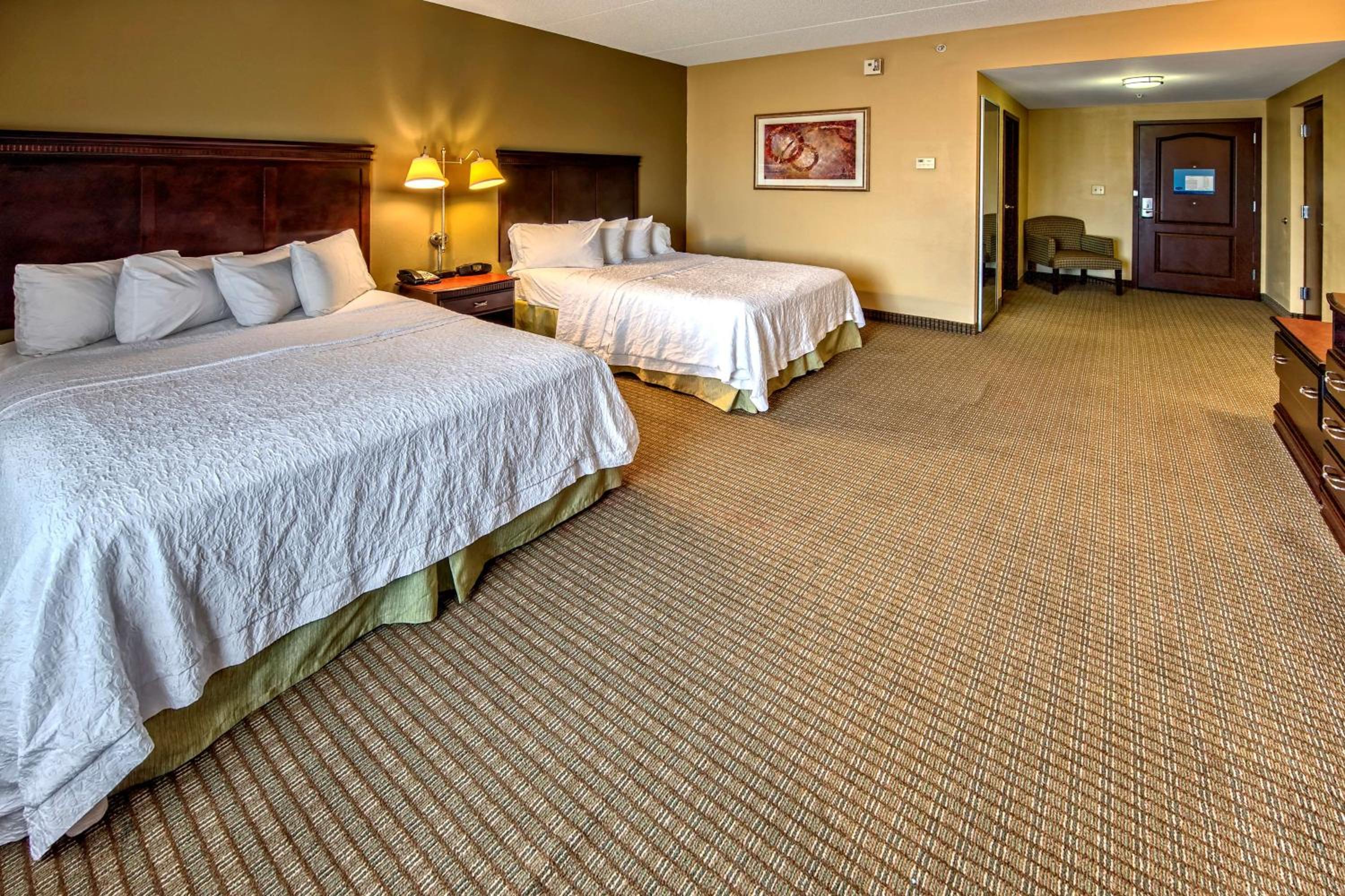 Queen Room with Two Queen Beds - Mobility and Hearing Access/Non-Smoking - Photo 1