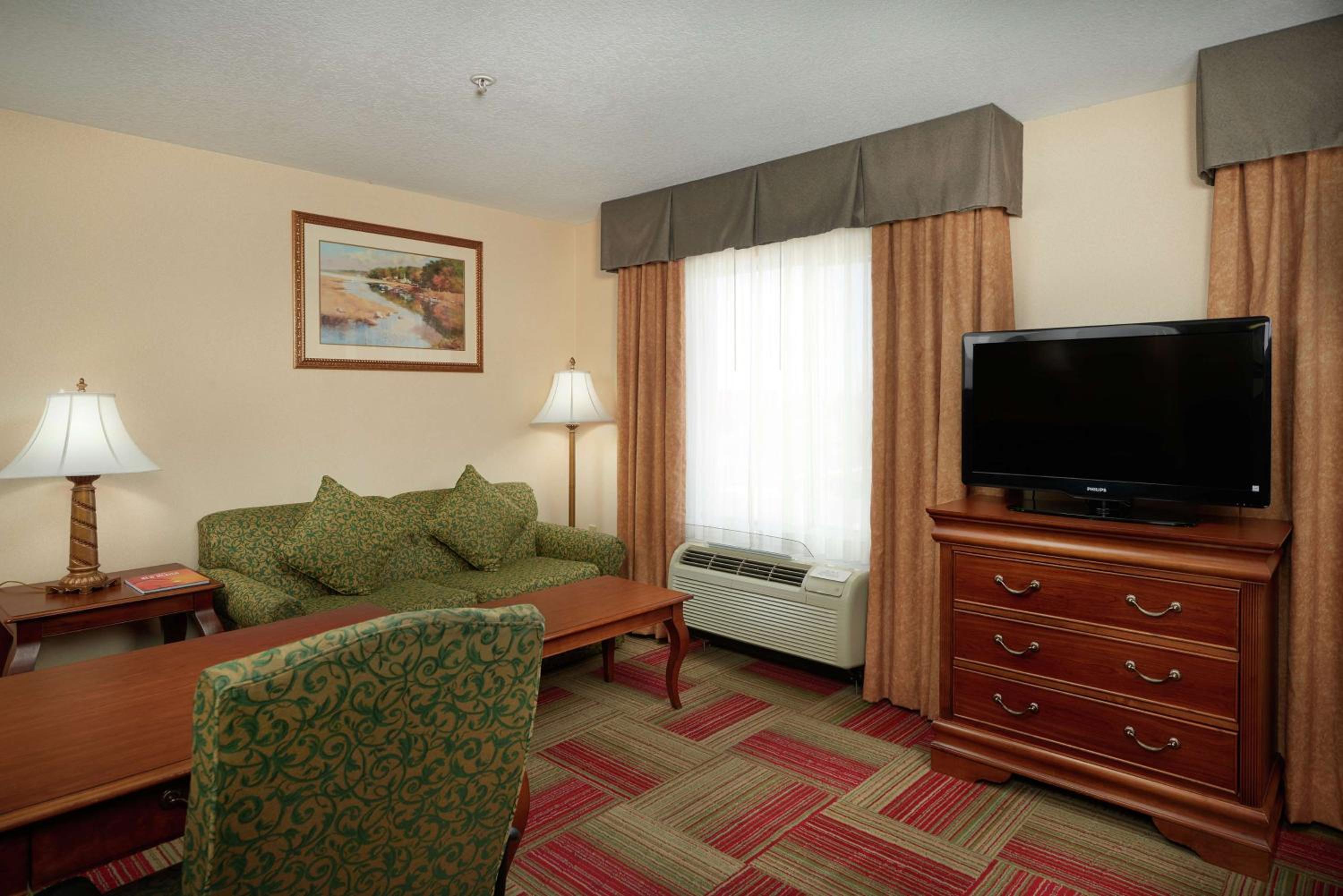 King Studio Suite with Sofa Bed - Non-Smoking - Photo 2