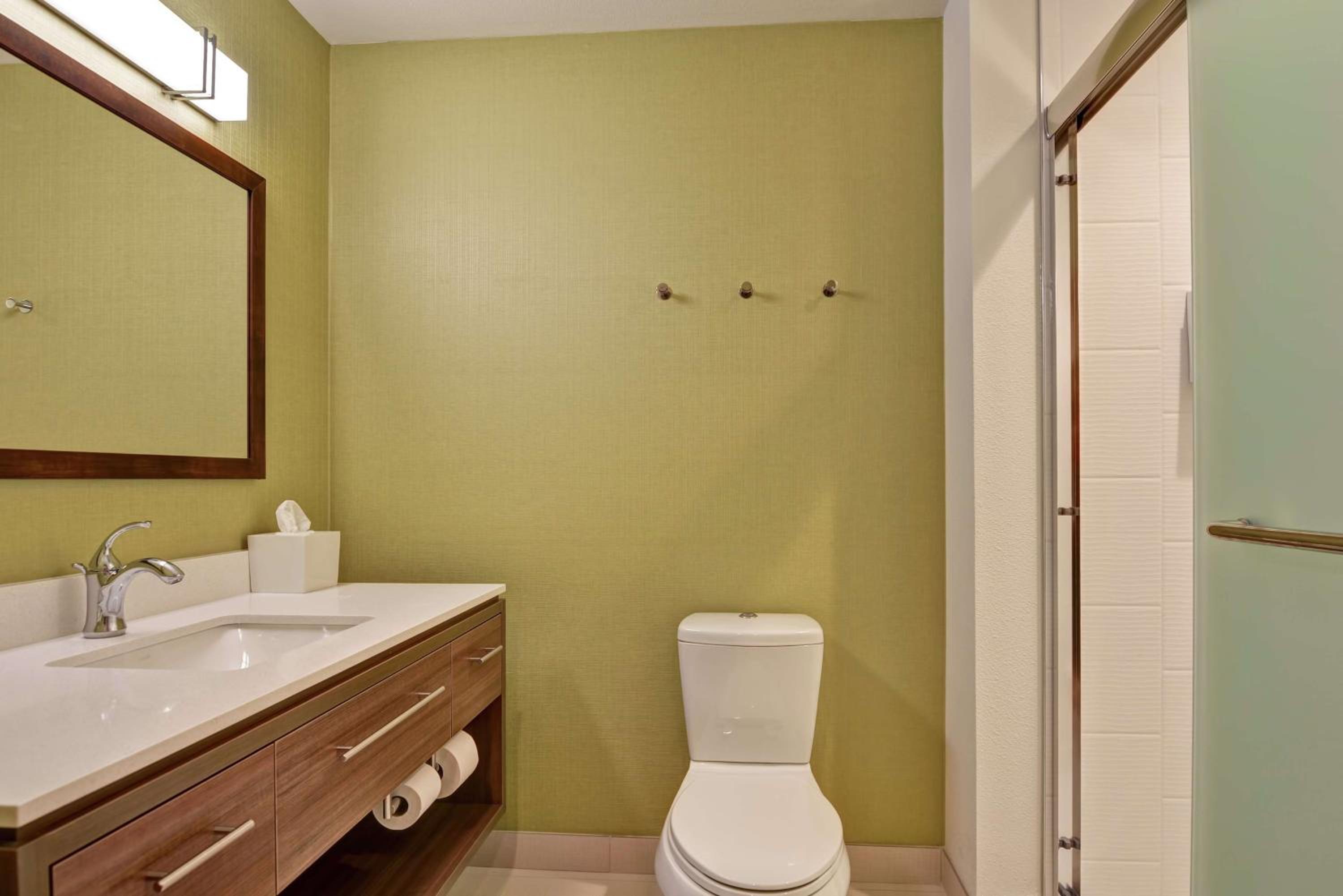 Studio Suite with Two Queen Beds - Hearing Access/Non-Smoking
