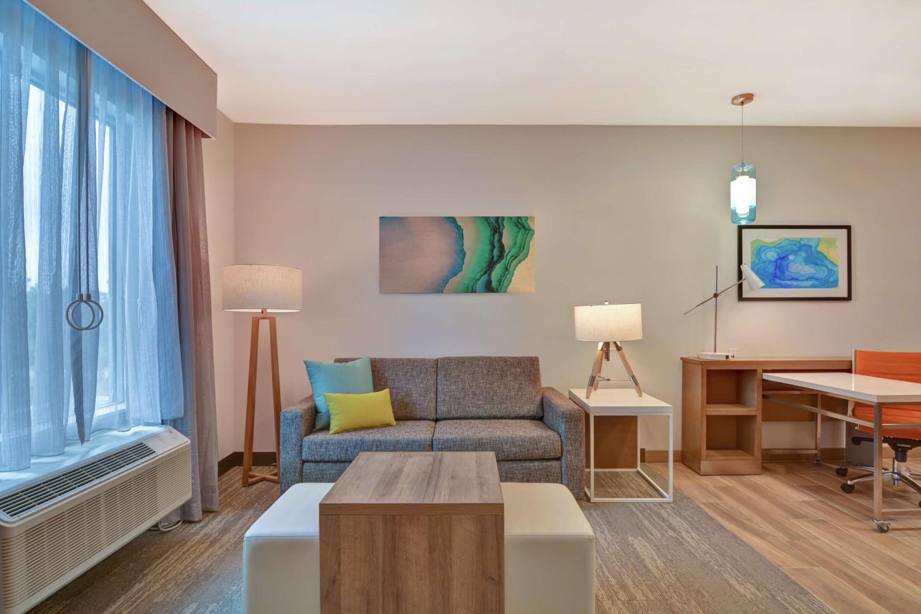 King Studio Suite - Non-Smoking - Photo 1