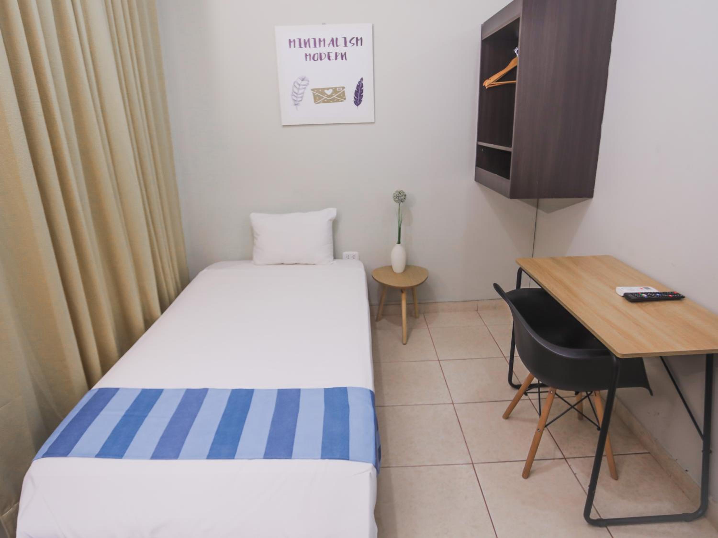 Standard Single Room