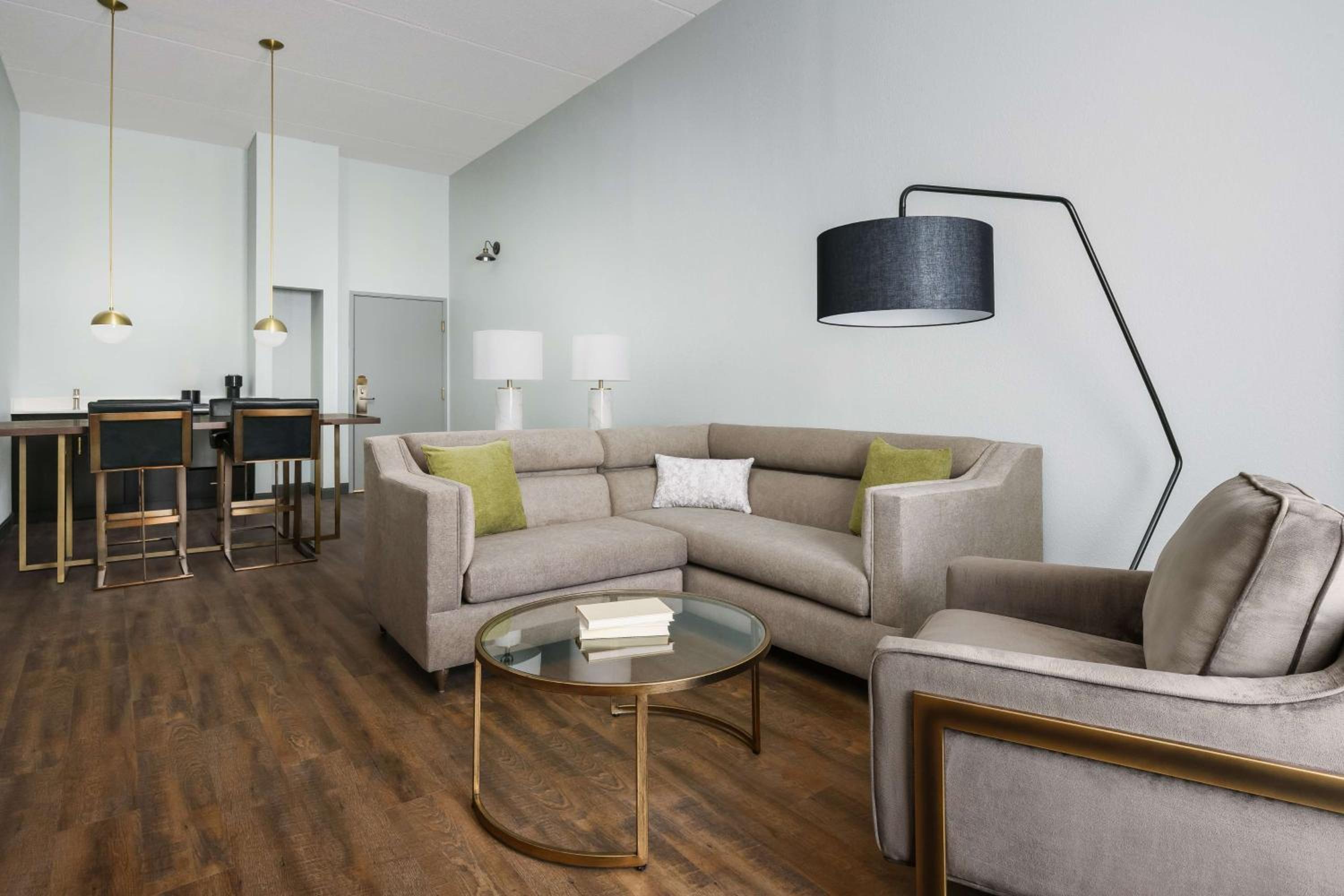 One-Bedroom King Suite - Photo 1