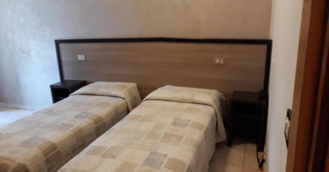 Twin Room with Private Bathroom