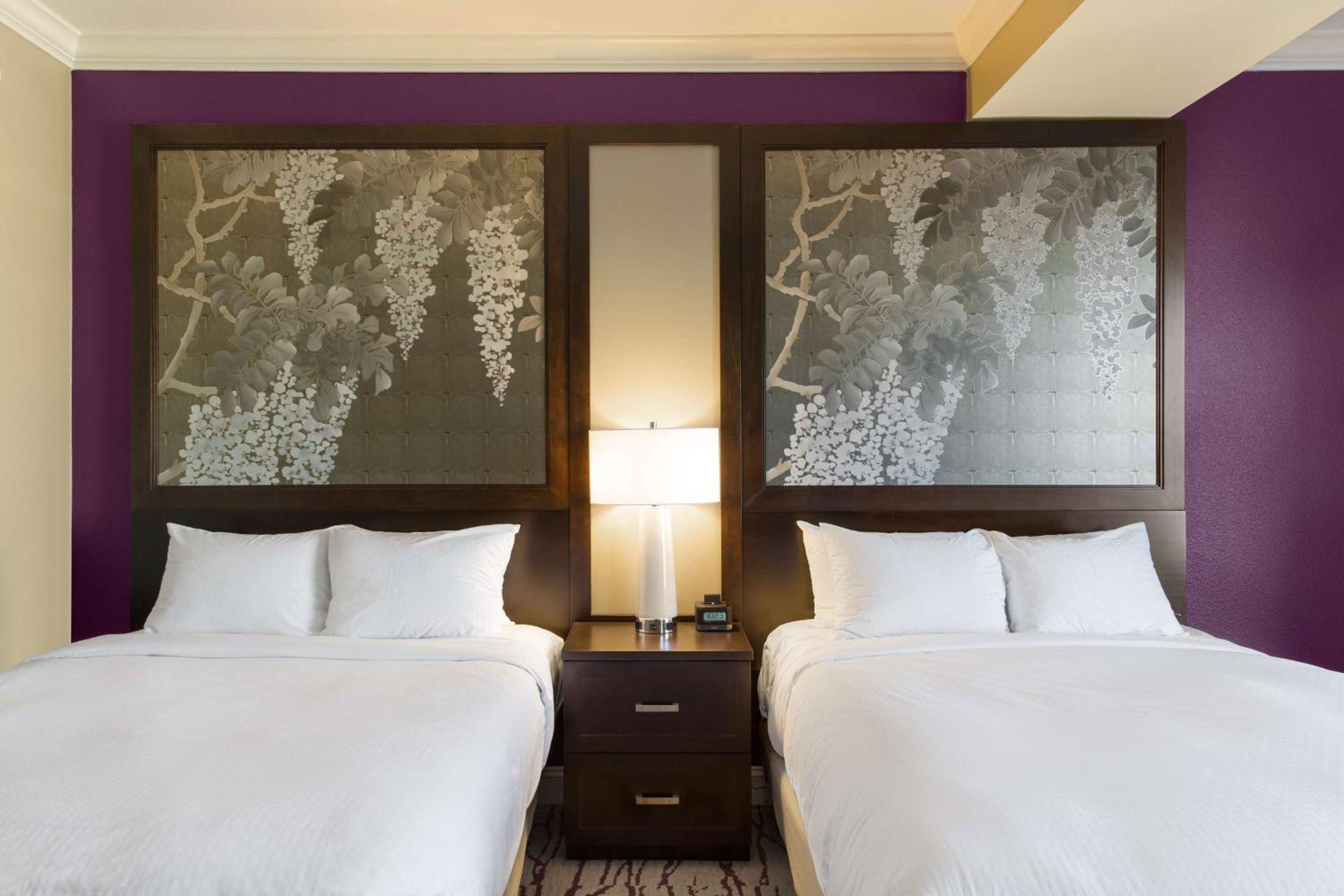 Queen Room with Two Queen Beds and City View - Photo 3