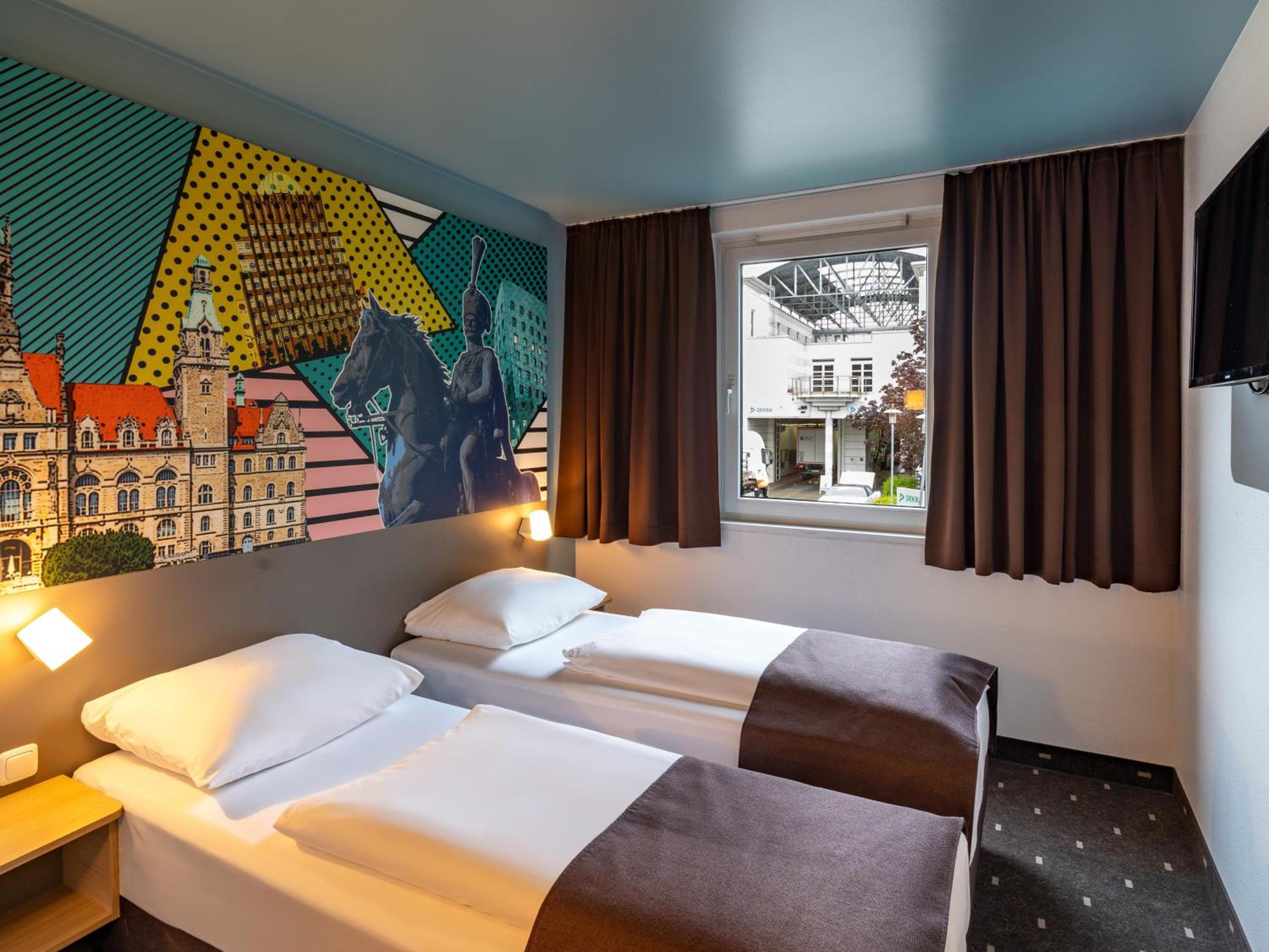 Twin Room - Photo 2