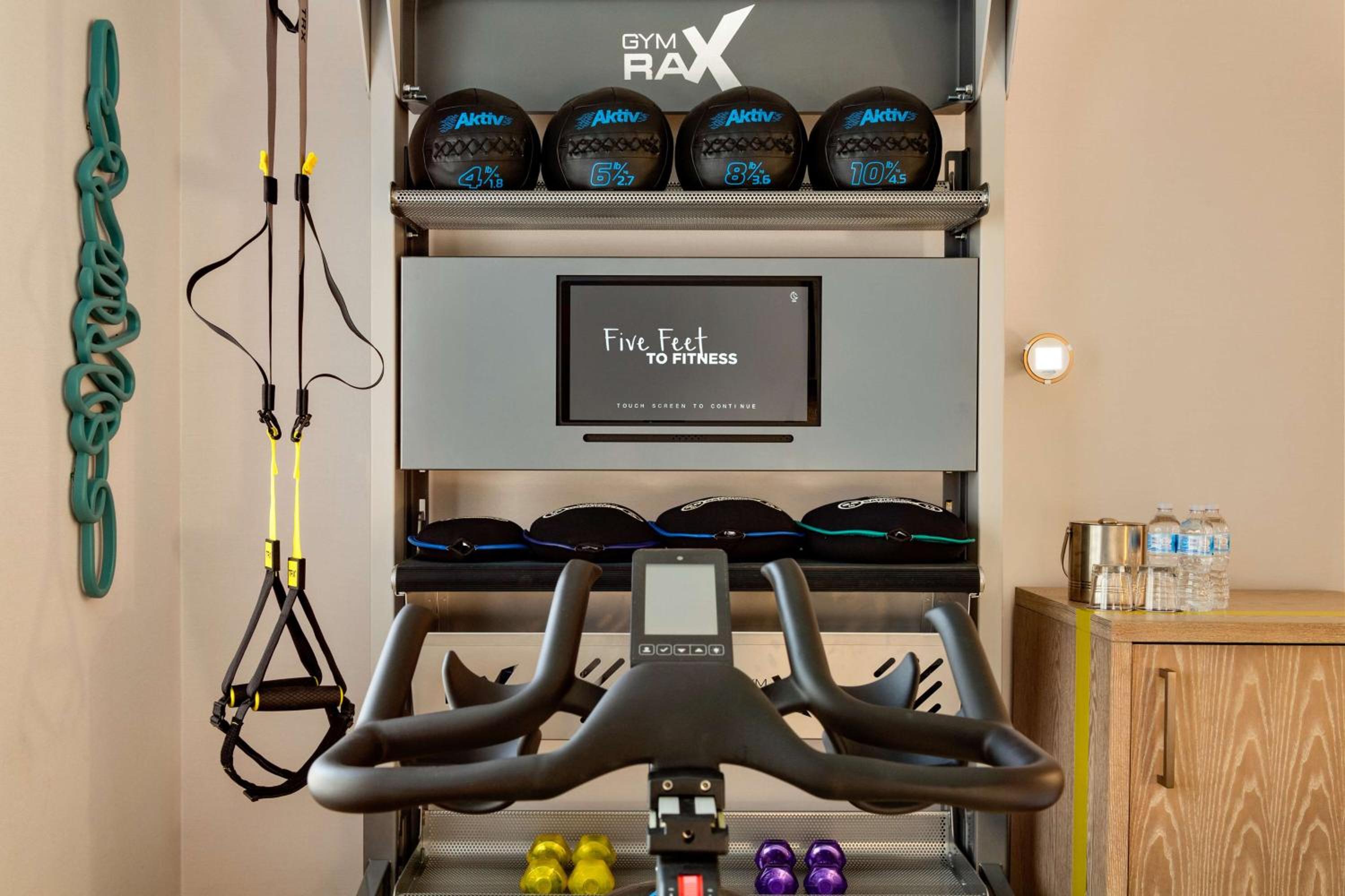 Fitness King Room - Photo 2