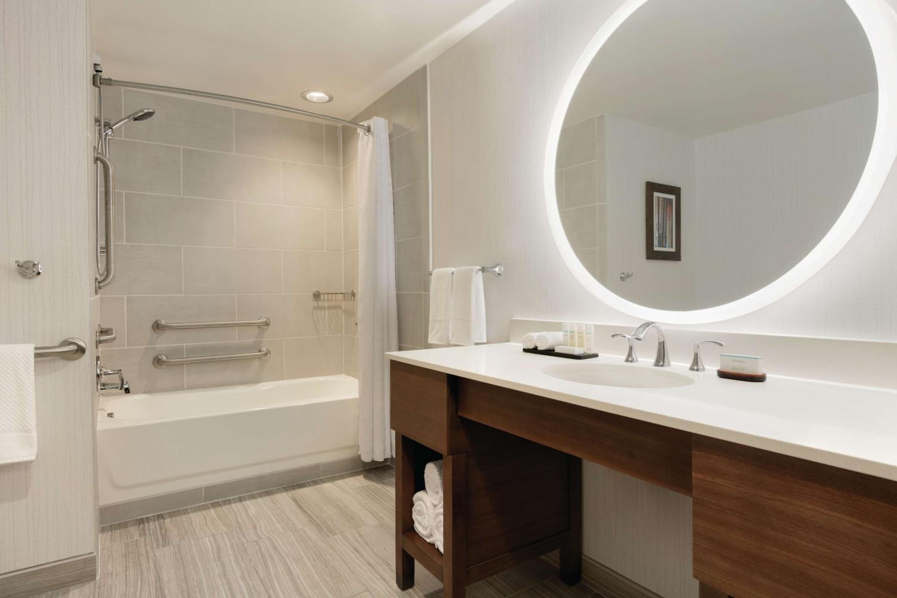 King Studio Suite photo 3