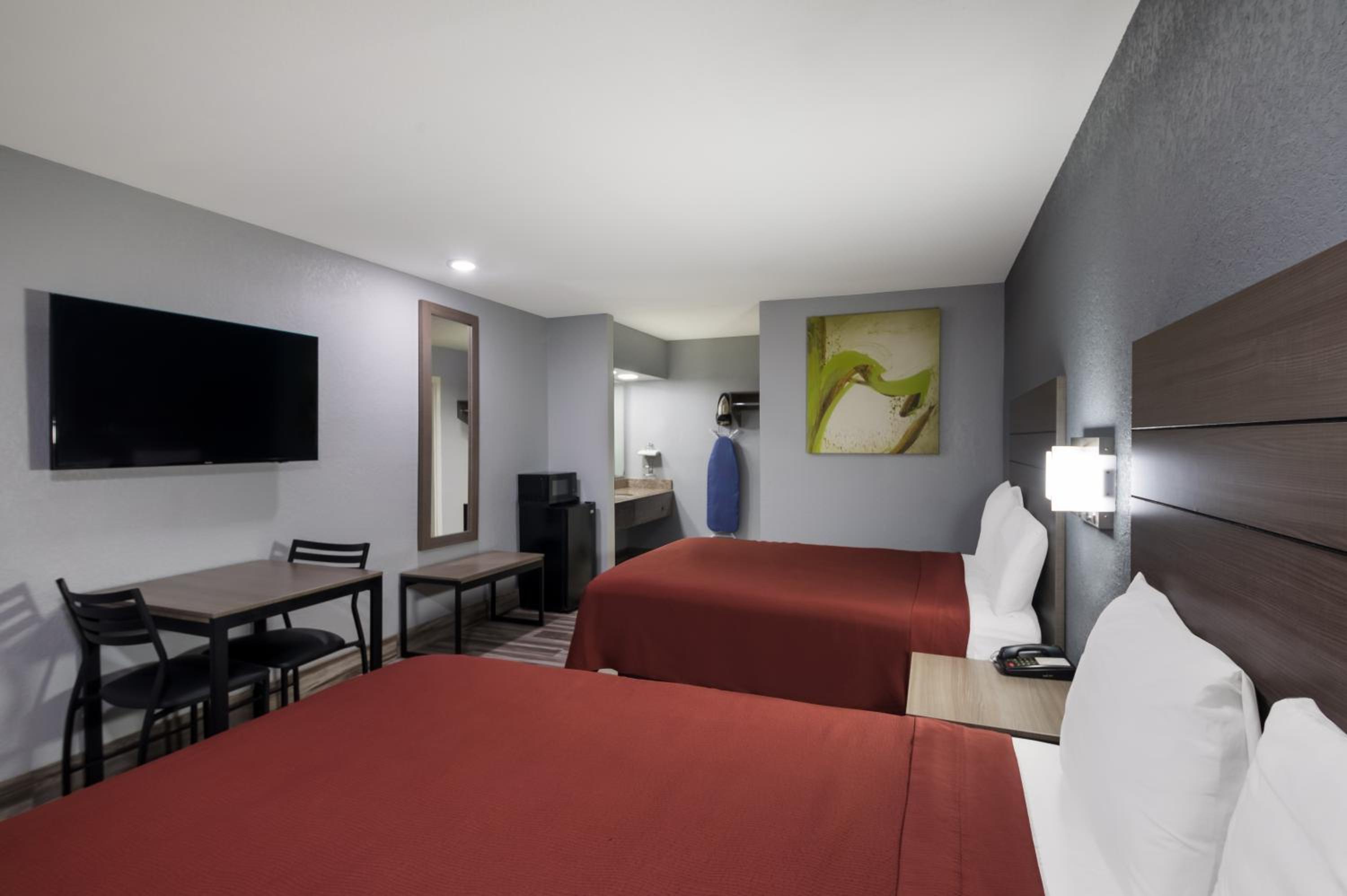 2 Double Beds Non-Smoking - Photo 4
