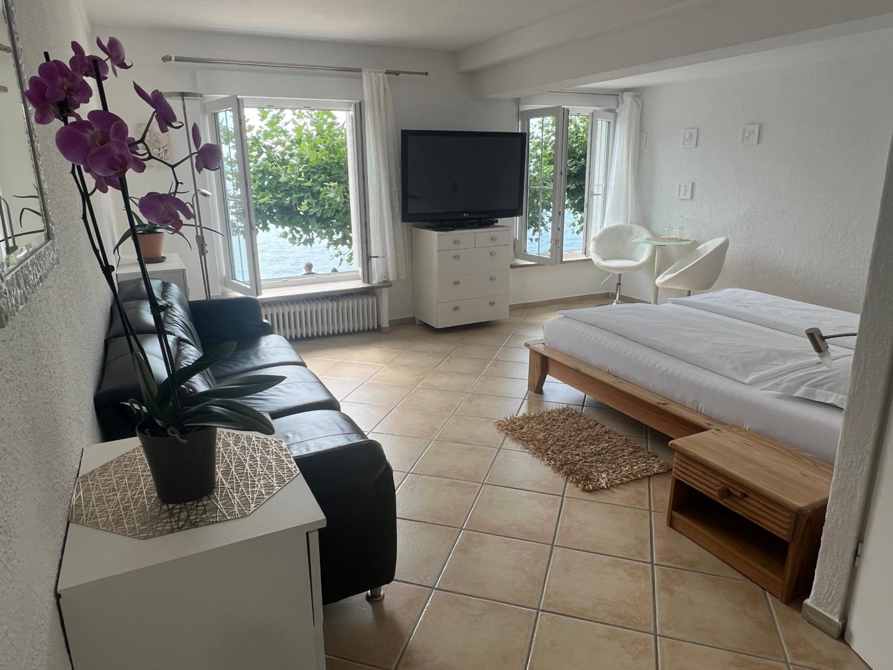 Double Room with Lake View