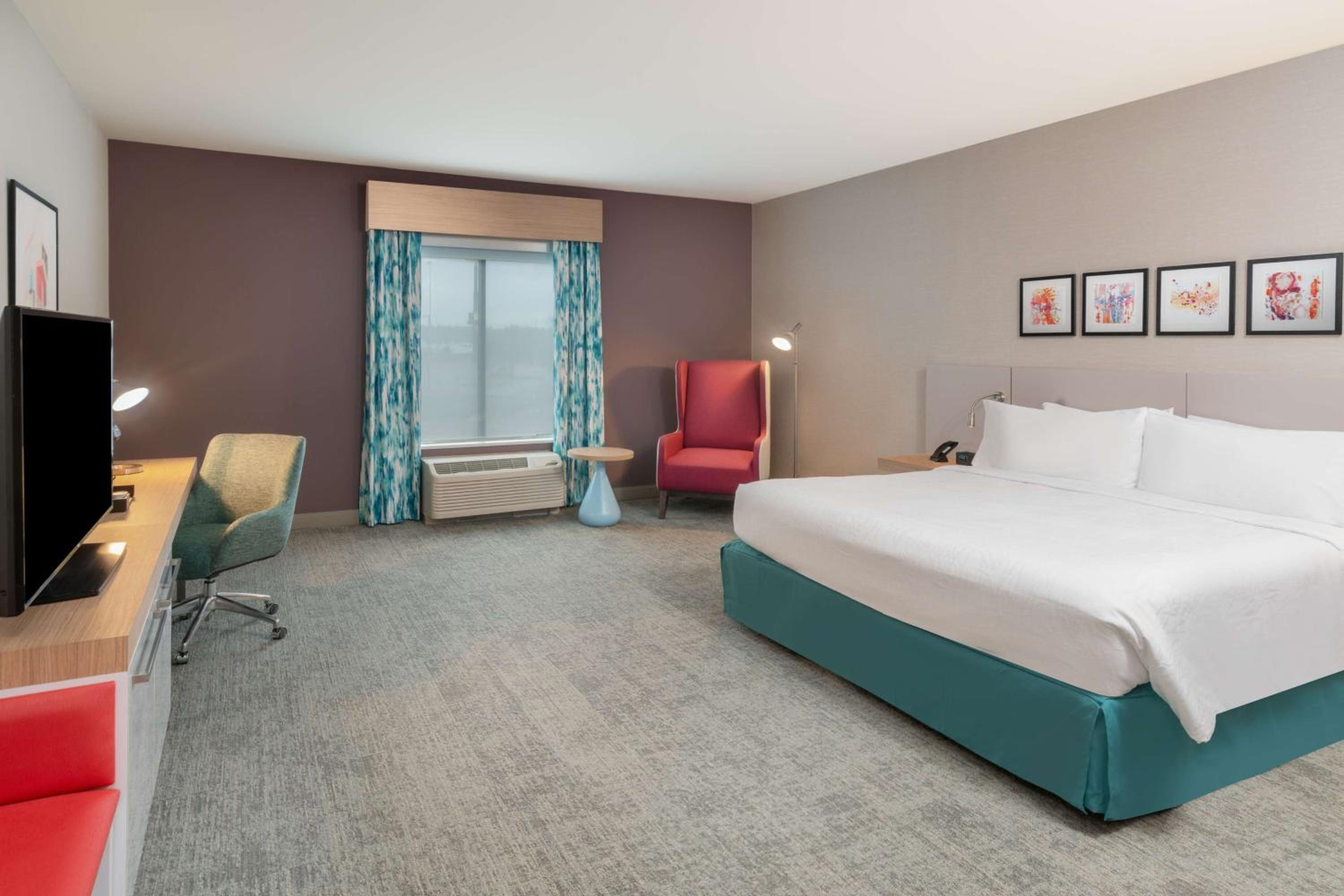 King Room - Hearing Access - Photo 1