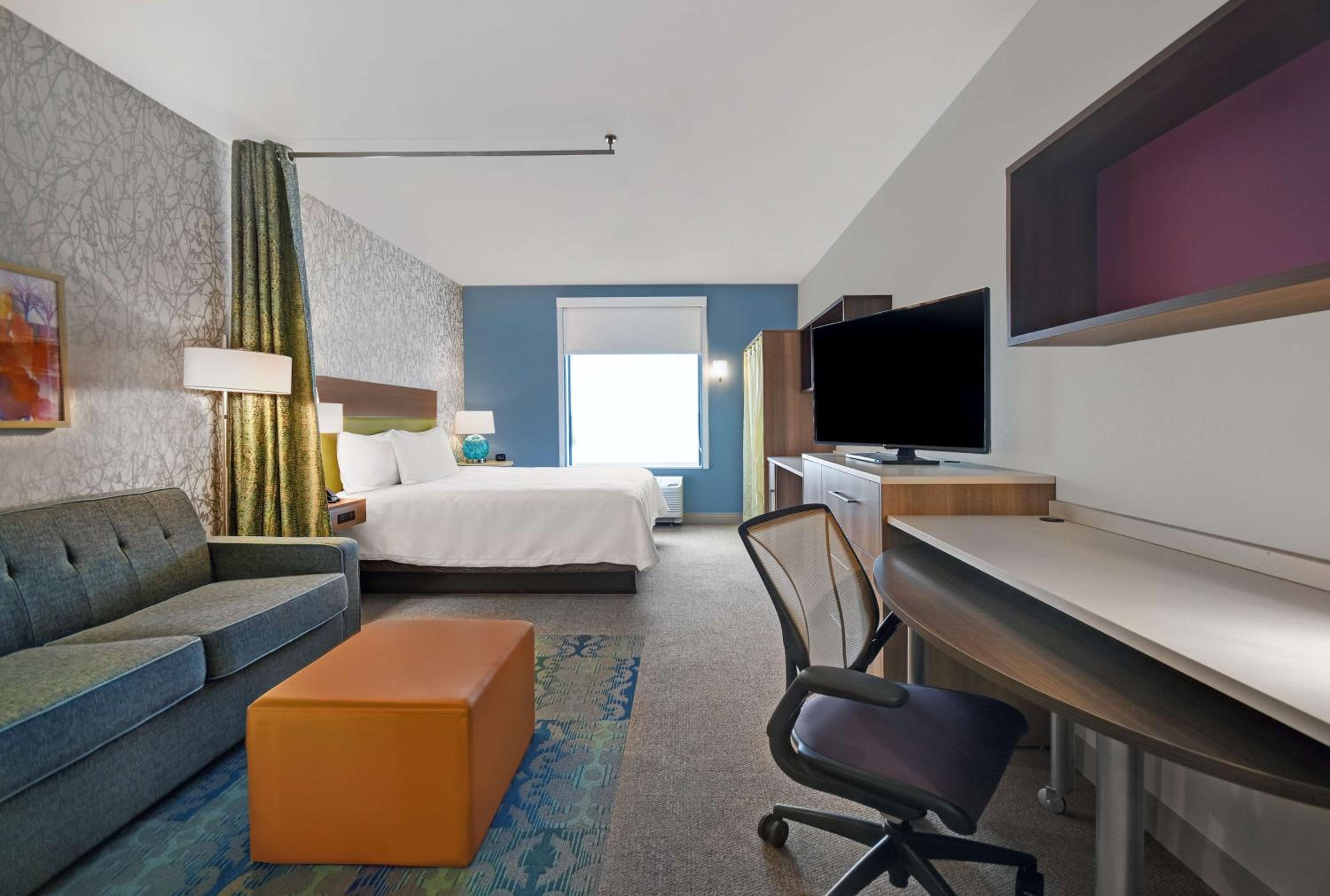 King Studio Suite - Non-Smoking - Photo 1