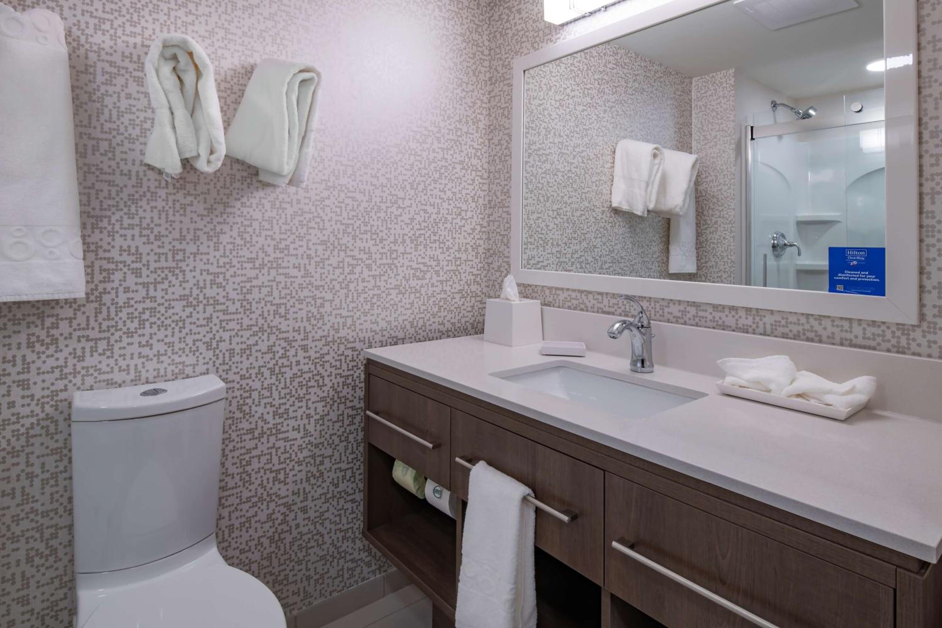 King Studio Suite - Non-Smoking photo 3