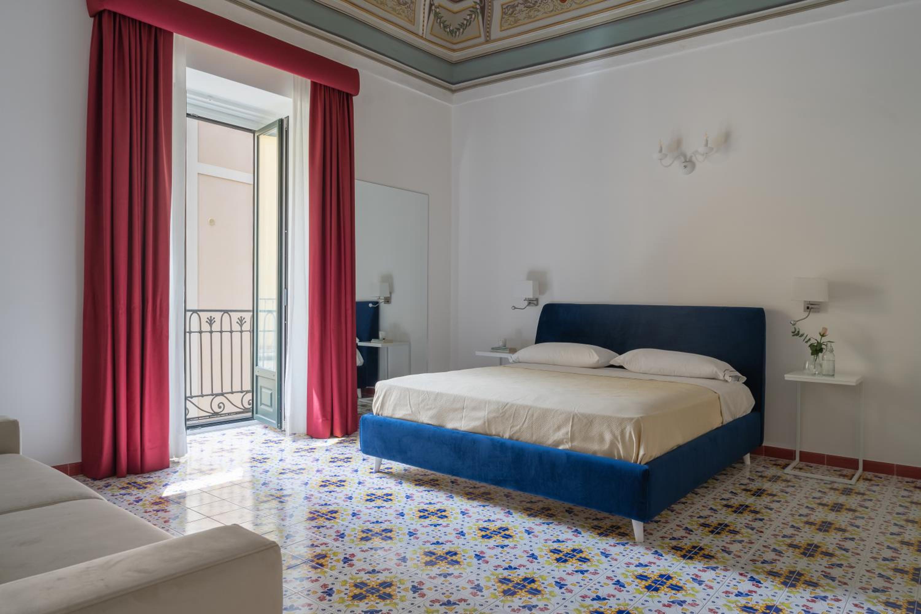 Junior Suite with Balcony photo 2