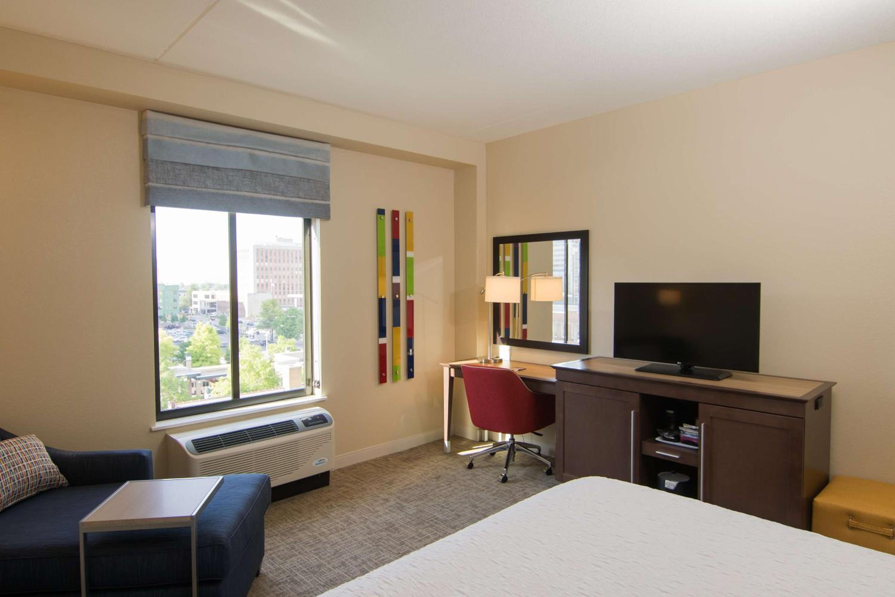 Executive King Room - Non-Smoking