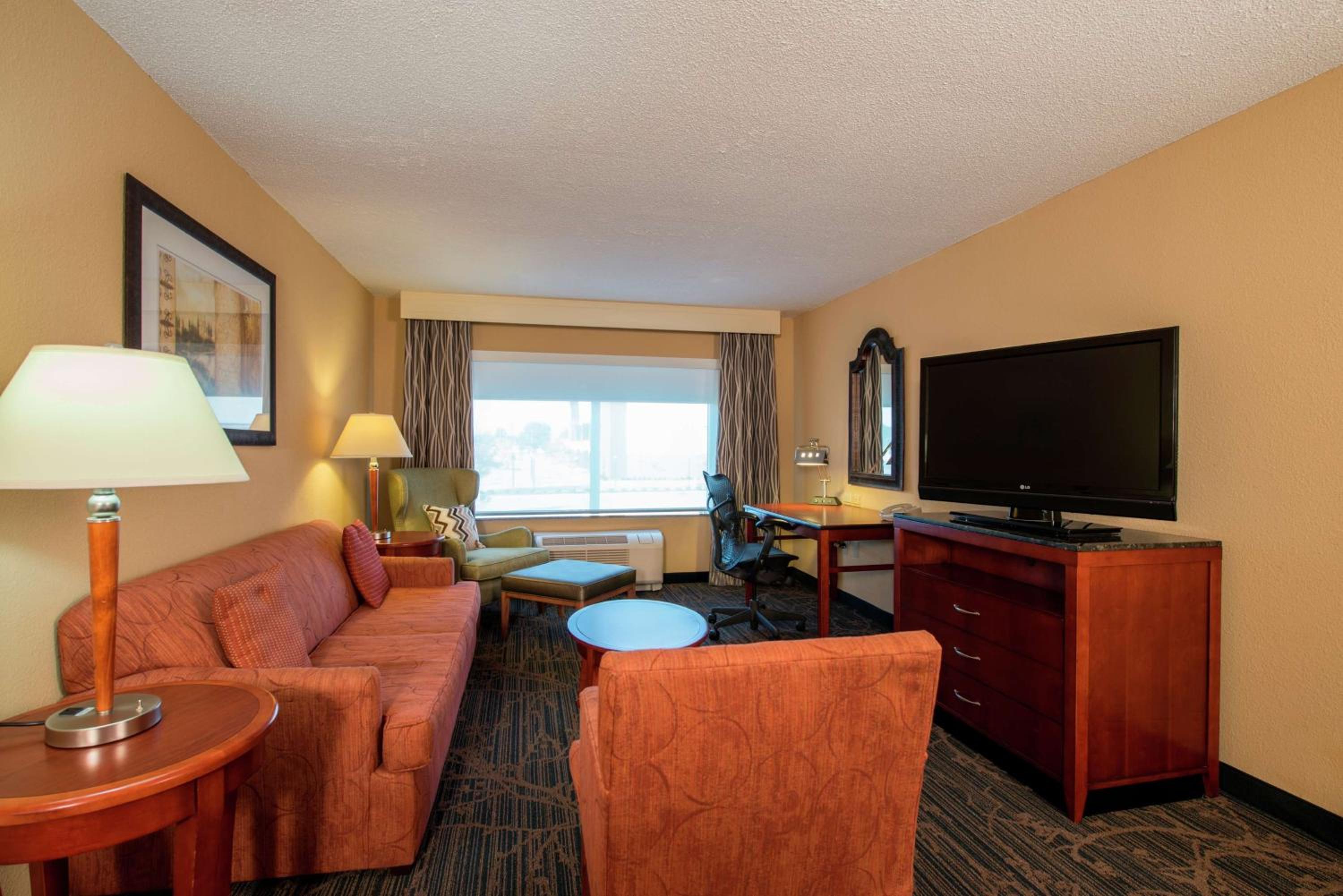One-Bedroom King Suite - Photo 1