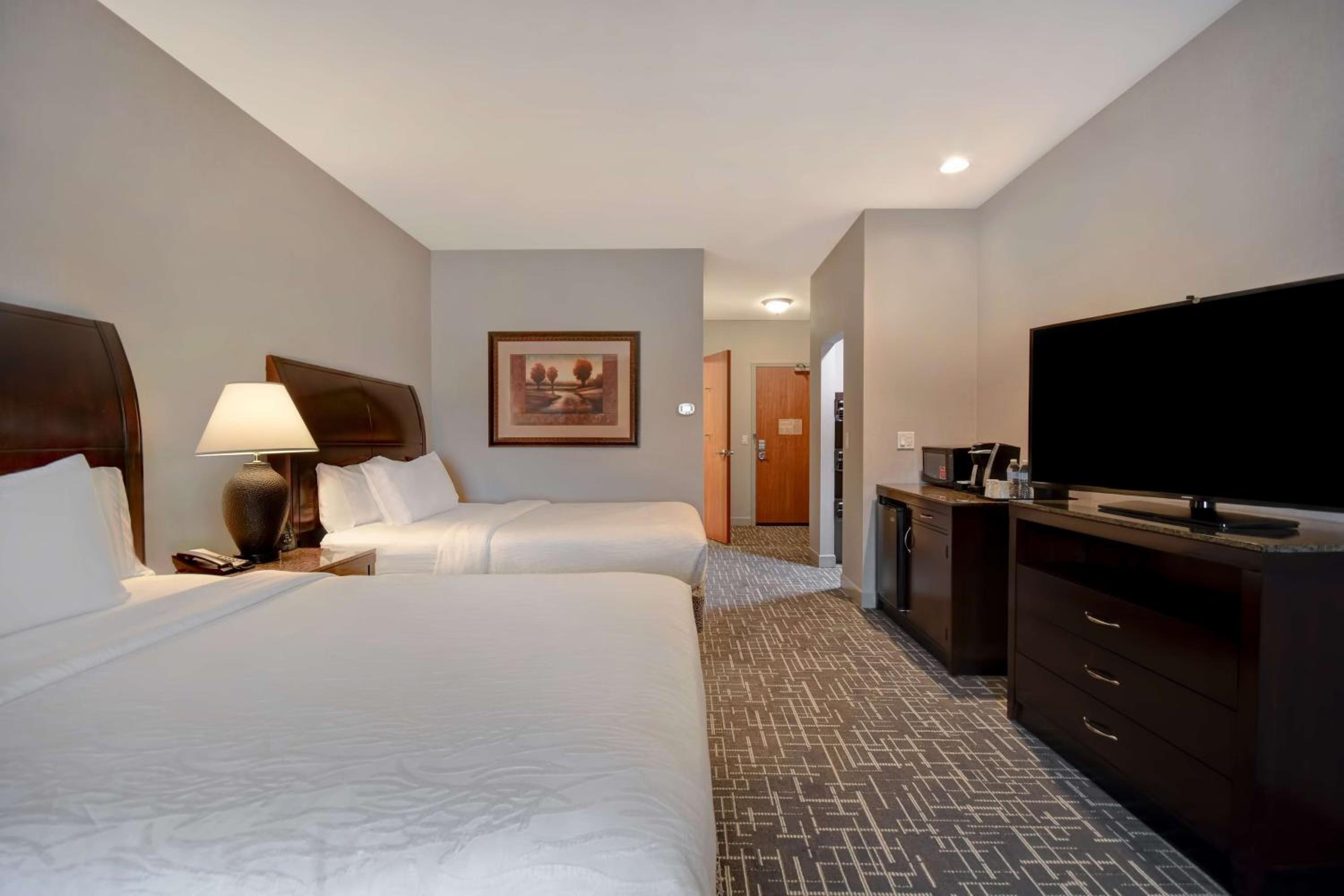 Queen Room with Two Queen Beds - Mobility and Hearing Access - Photo 3